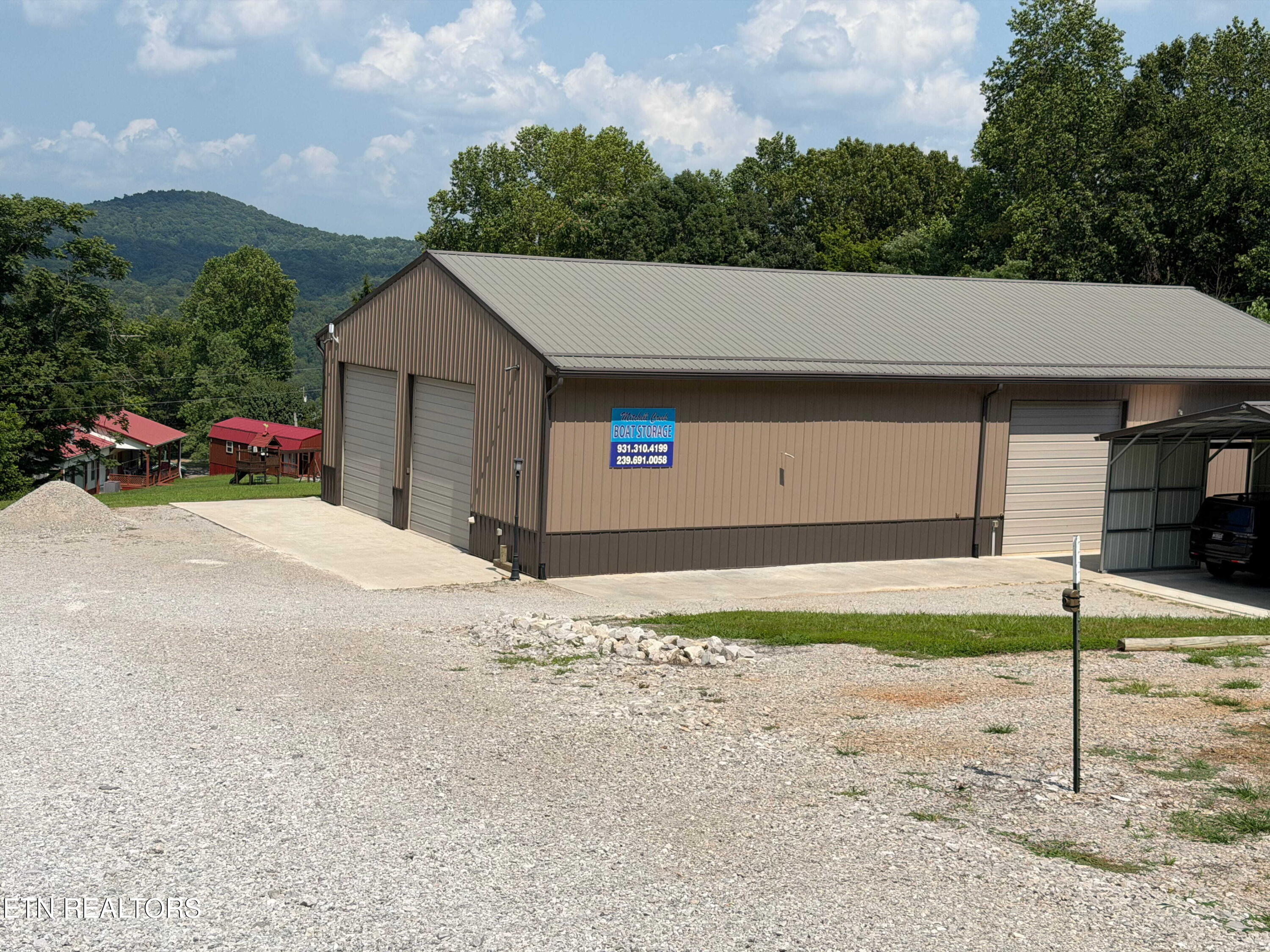 955 Livingston Boat Dock Road Allons TN 38541