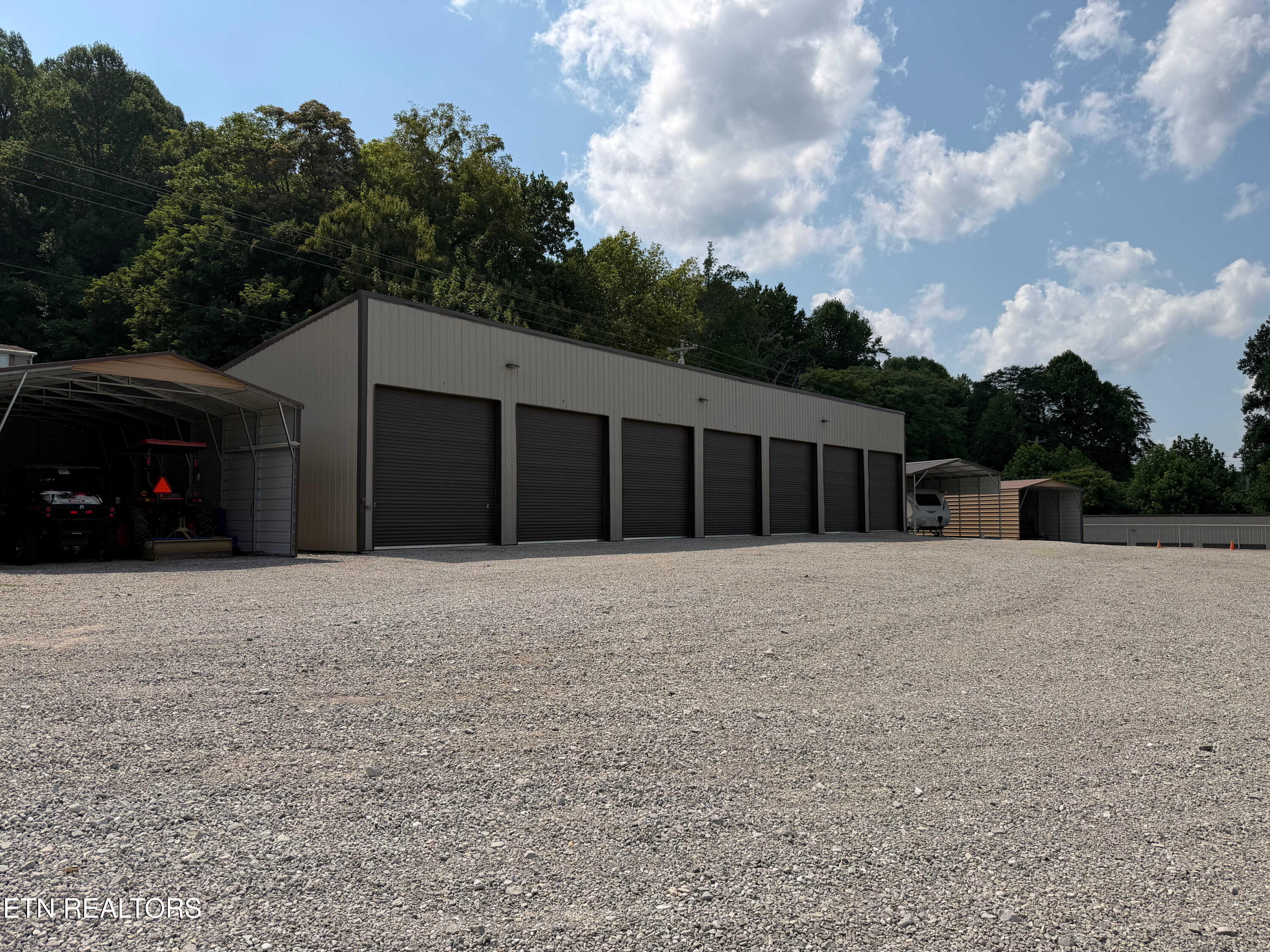 955 Livingston Boat Dock Road Allons TN 38541