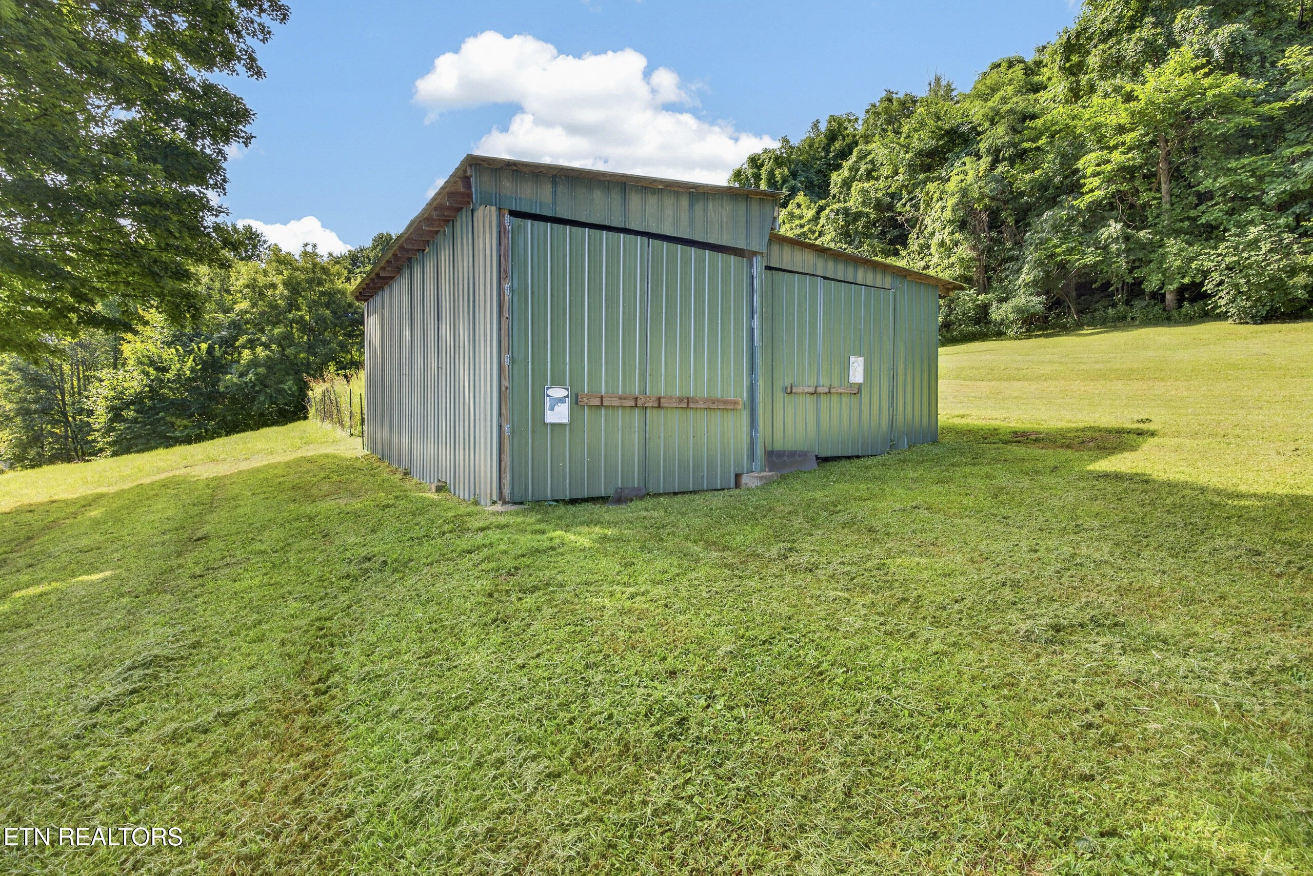 955 Livingston Boat Dock Road Allons TN 38541