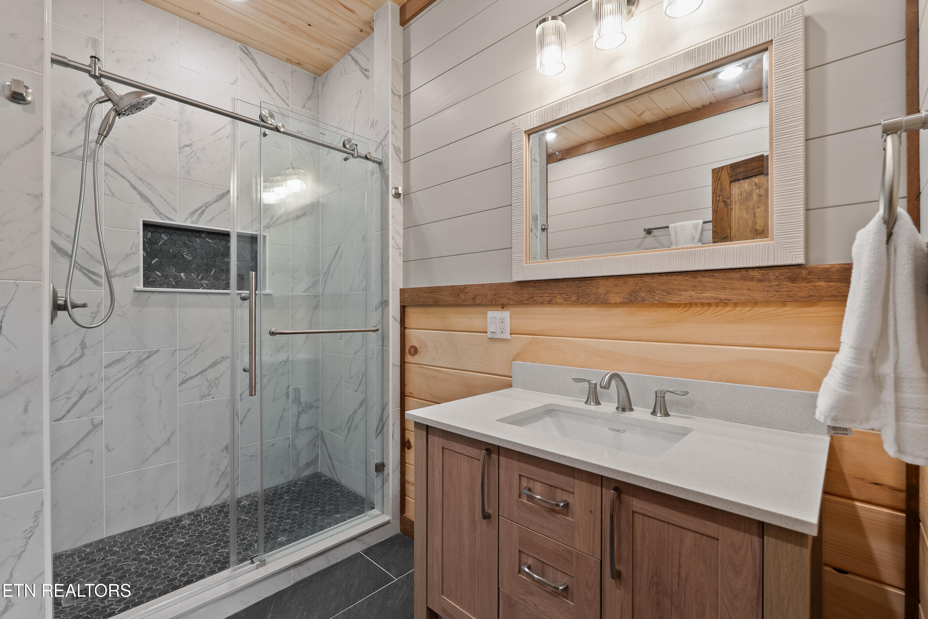 334 Long Hollow Road Sevierville TN 37876