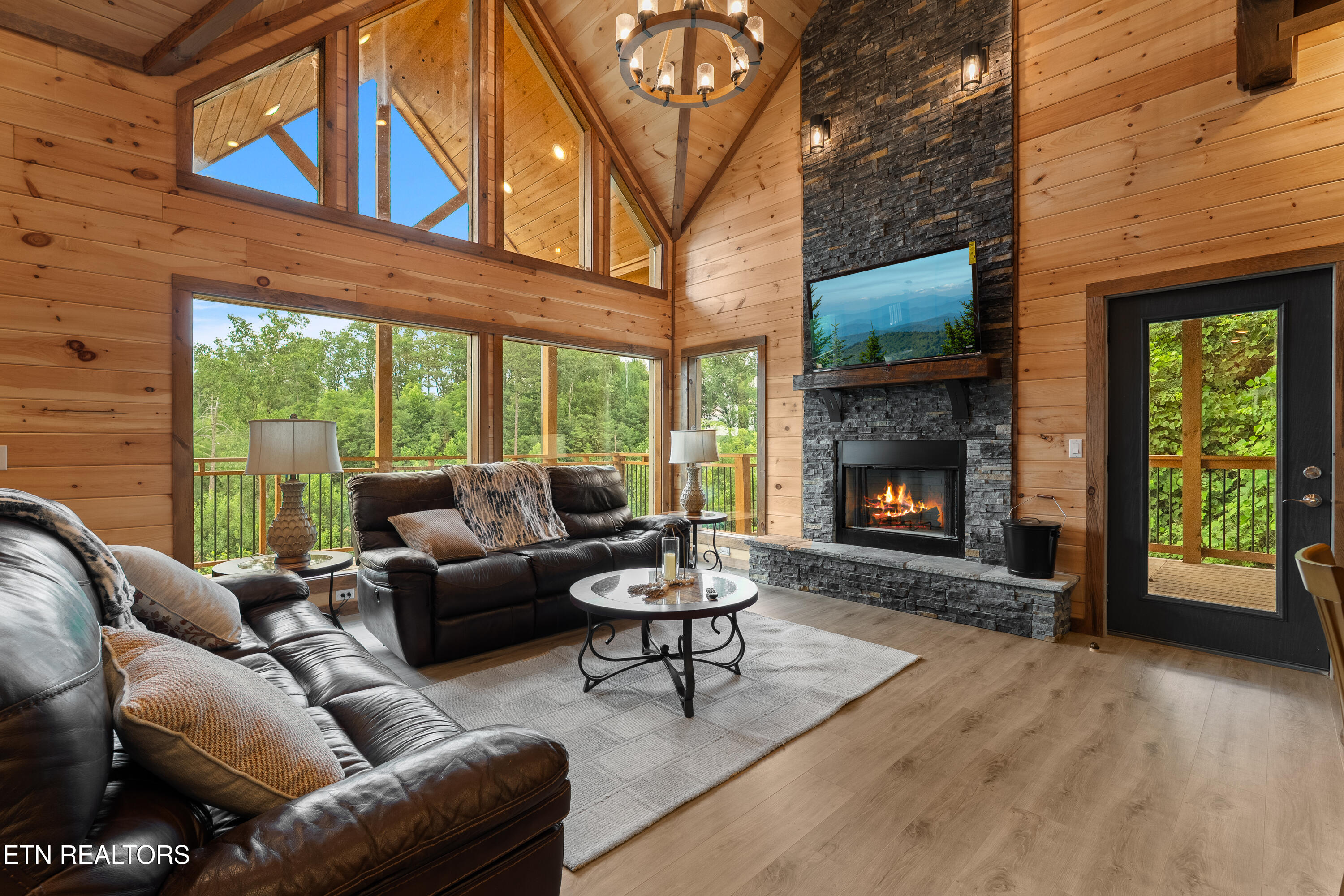 334 Long Hollow Road Sevierville TN 37876