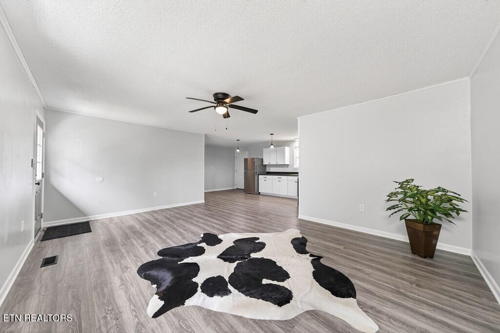 121 Twin Oaks Road Pikeville TN 37367