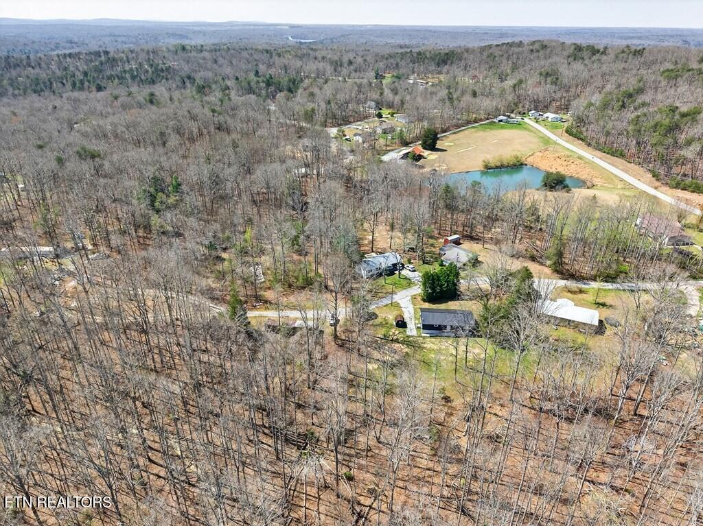 121 Twin Oaks Road Pikeville TN 37367