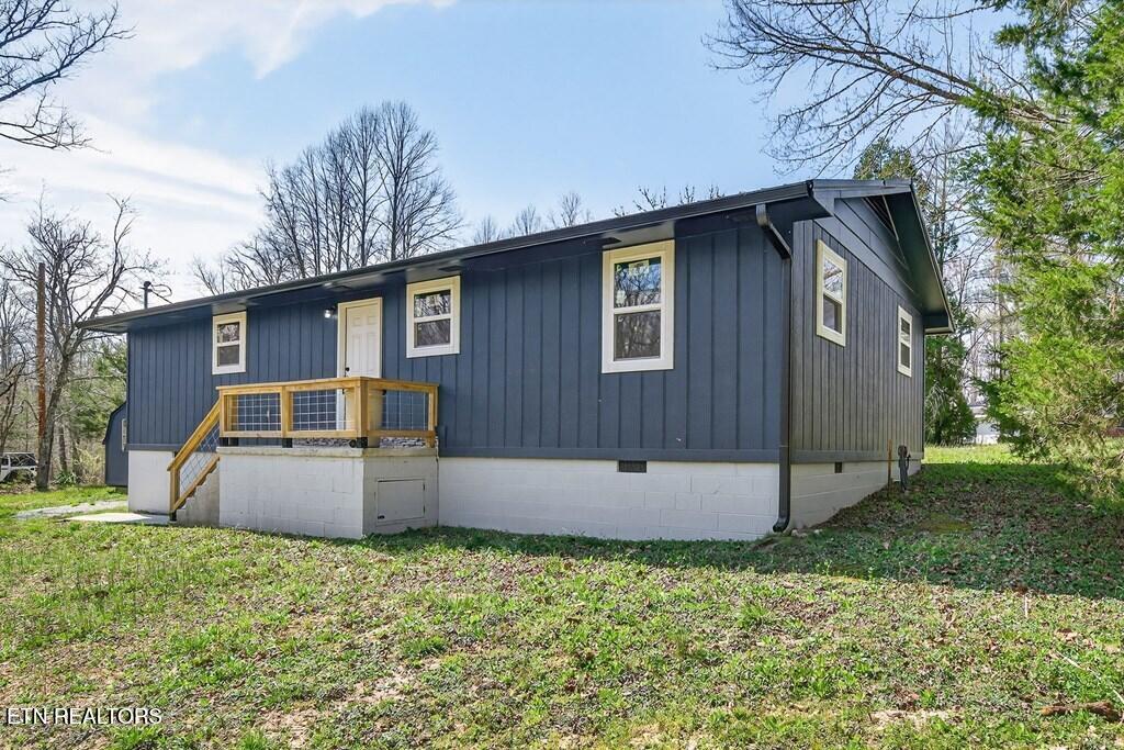 121 Twin Oaks Road Pikeville TN 37367