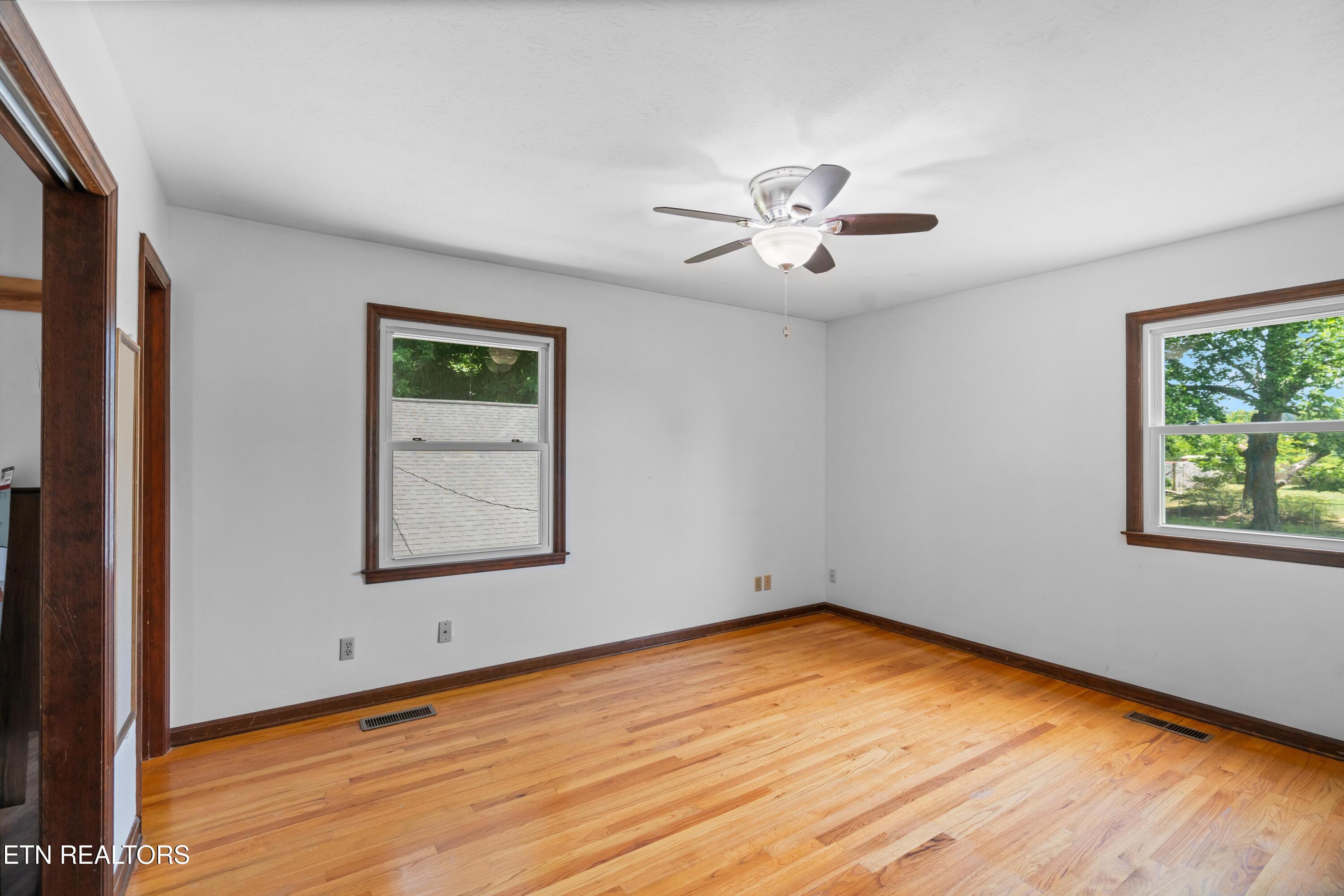 4201 Pleasantwood Drive Knoxville TN 37921