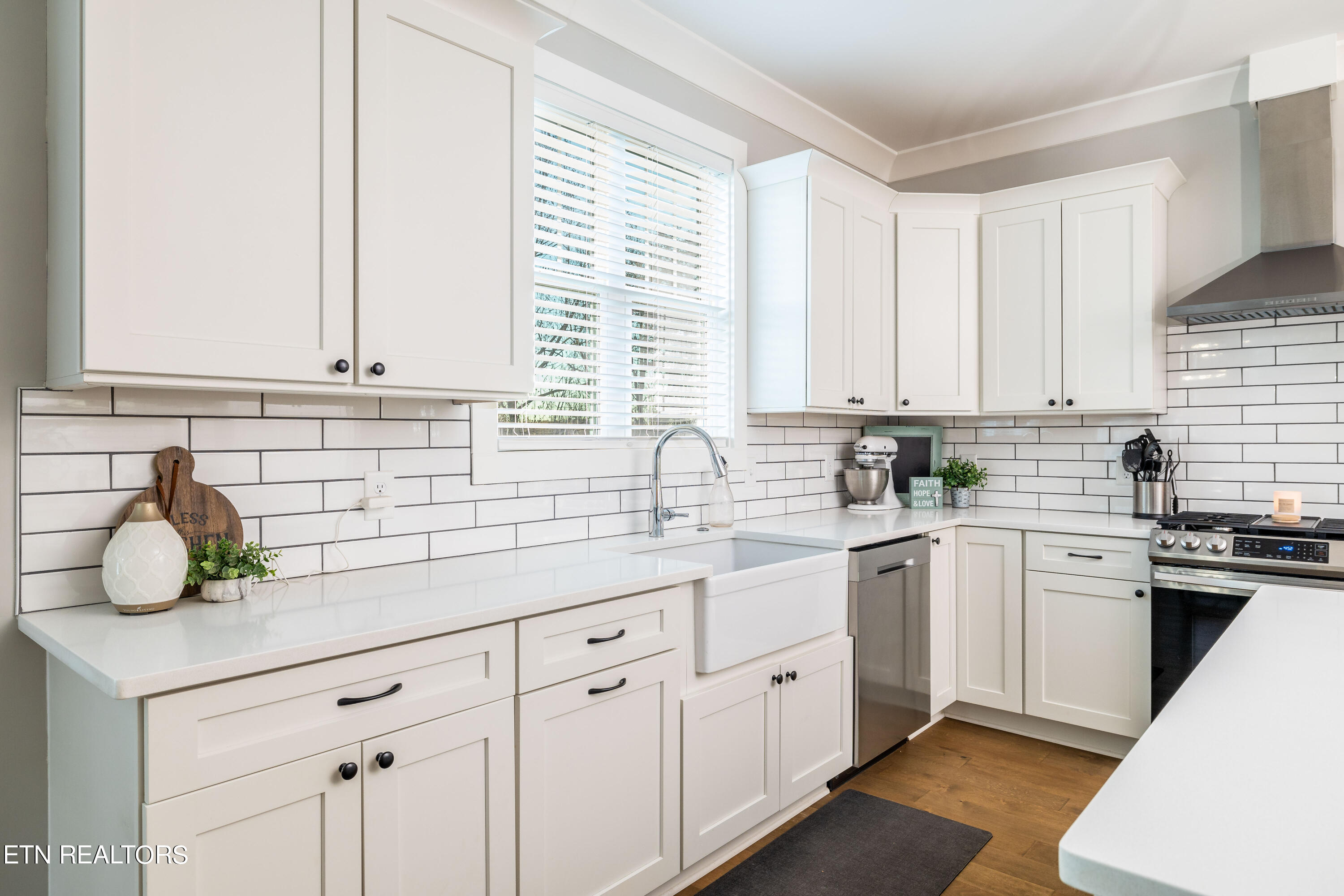 1563 Mountain Hill Lane Knoxville TN 37931
