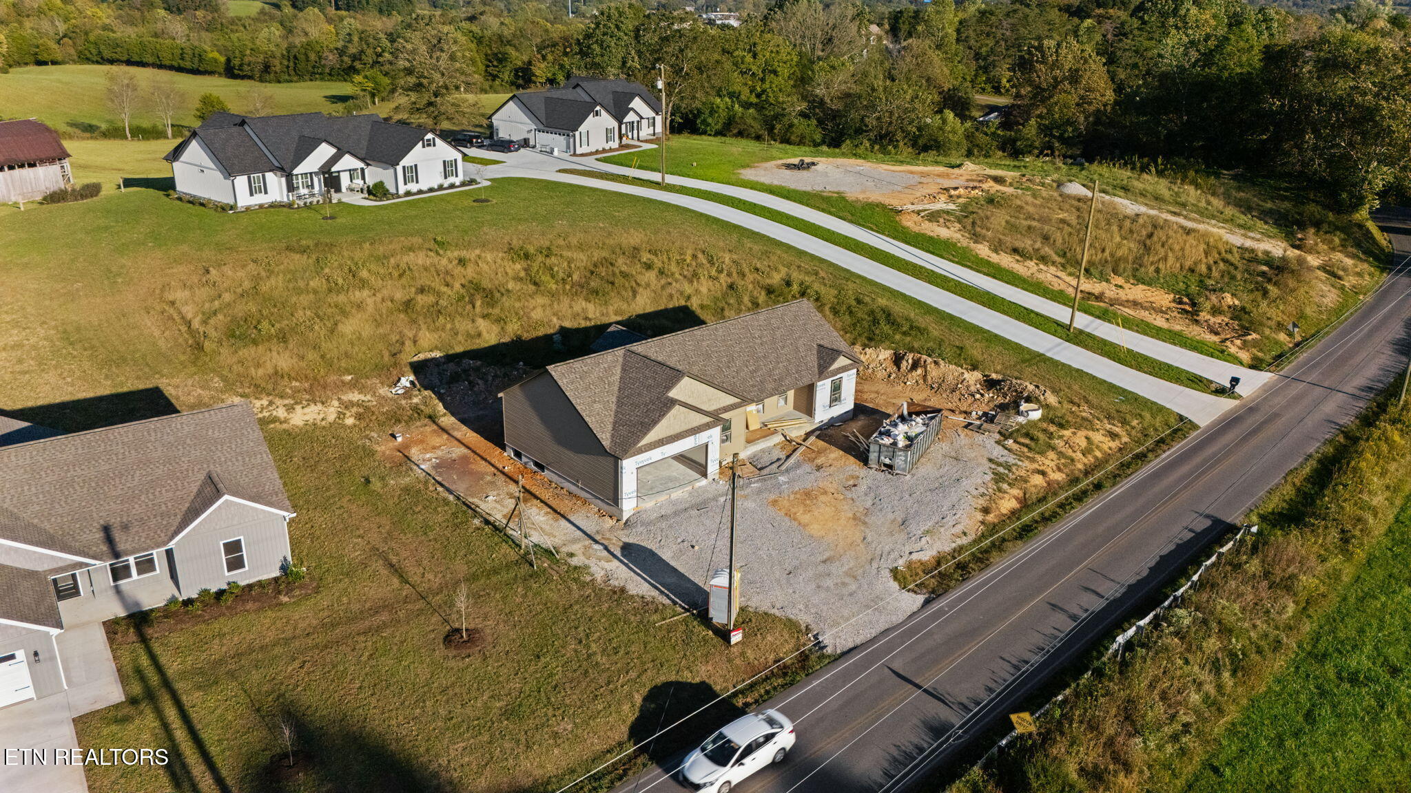 380 Hillvale Road Clinton TN 37716