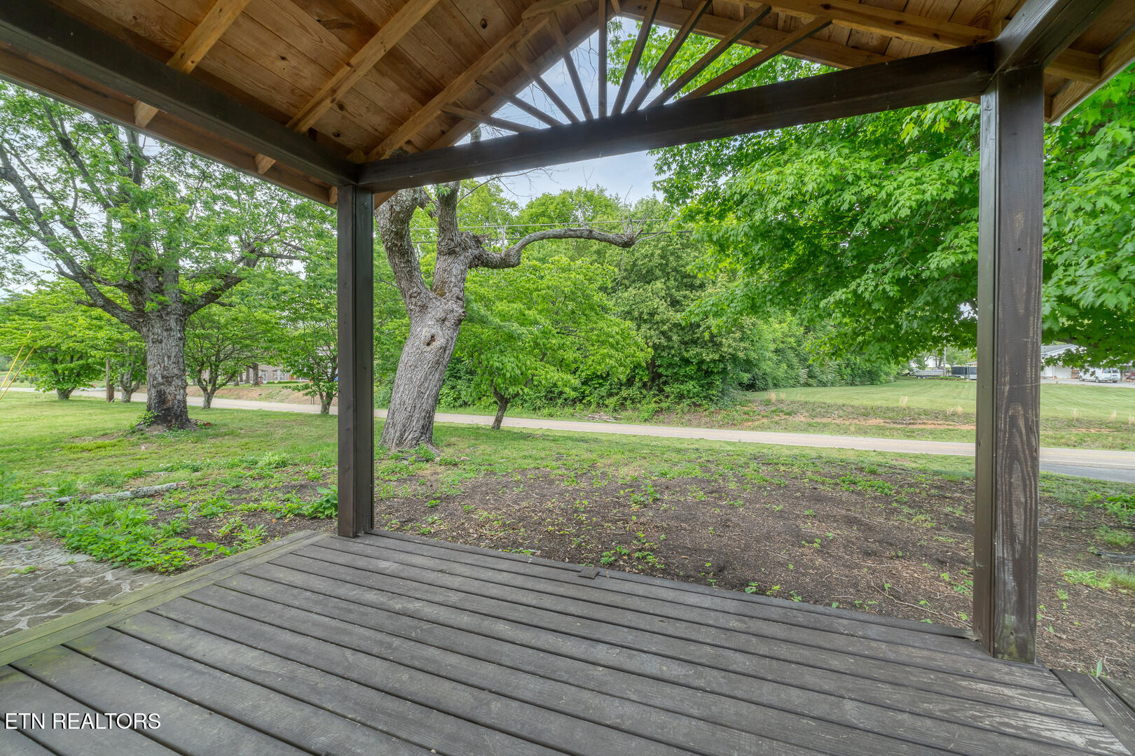 1533 Middlesettlements Road Maryville TN 37801