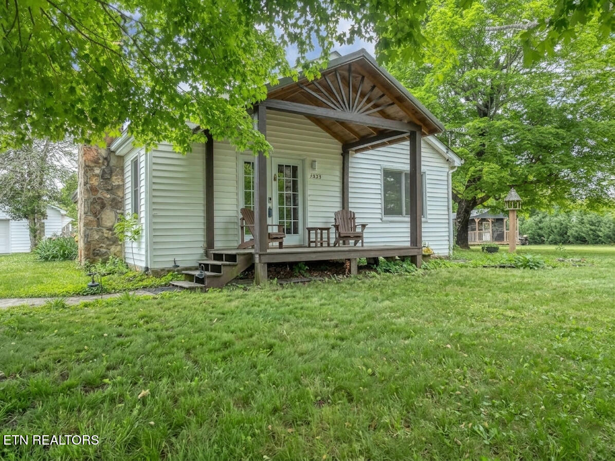 1533 Middlesettlements Road Maryville TN 37801