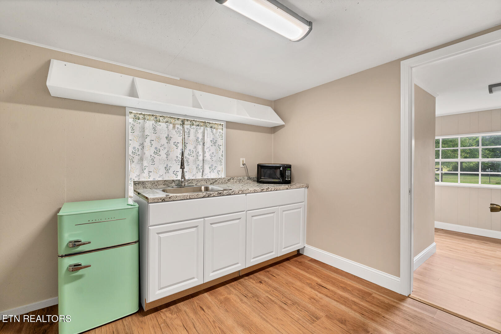1533 Middlesettlements Road Maryville TN 37801