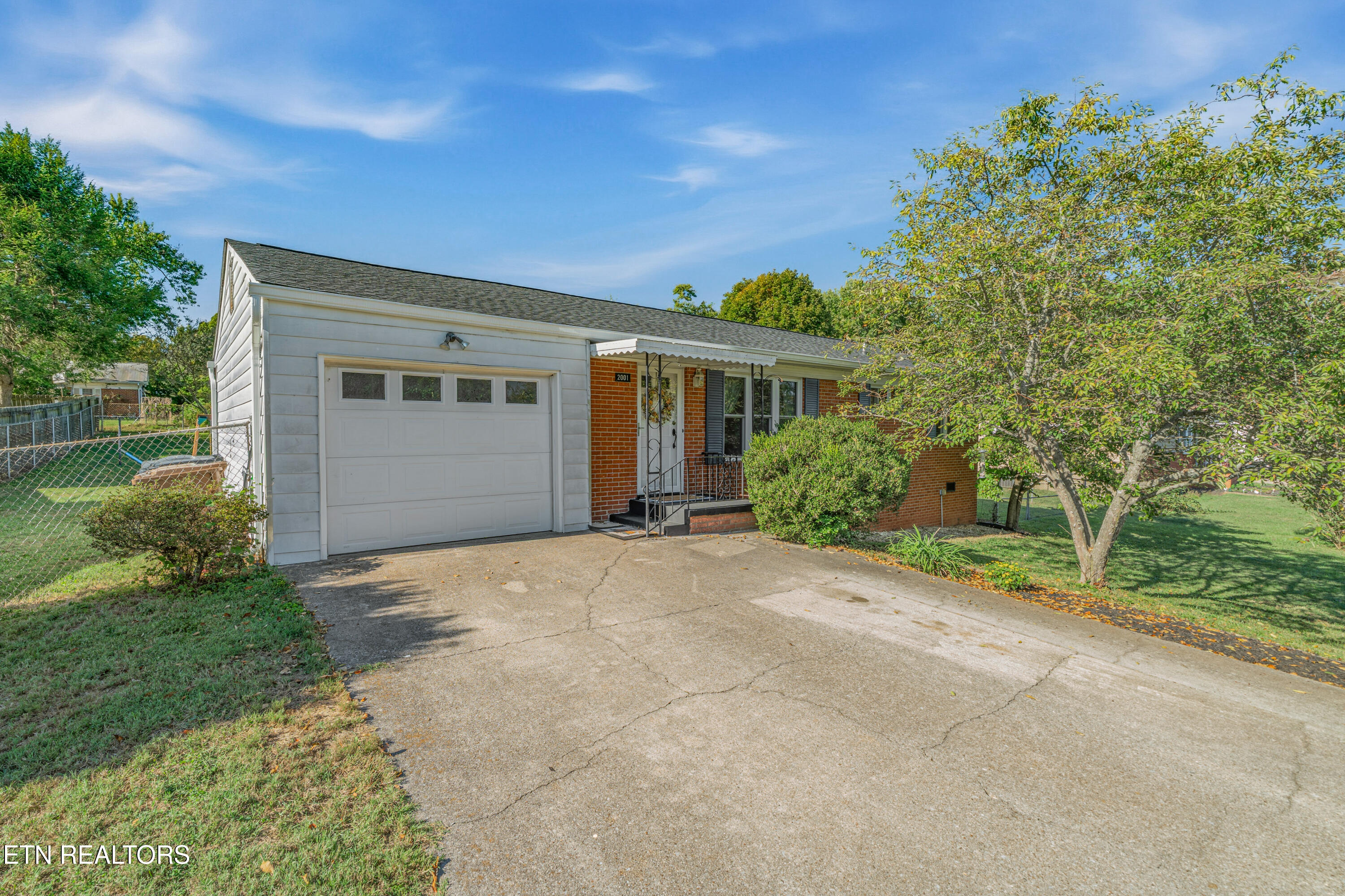 2001 Radiance Drive Knoxville TN 37912