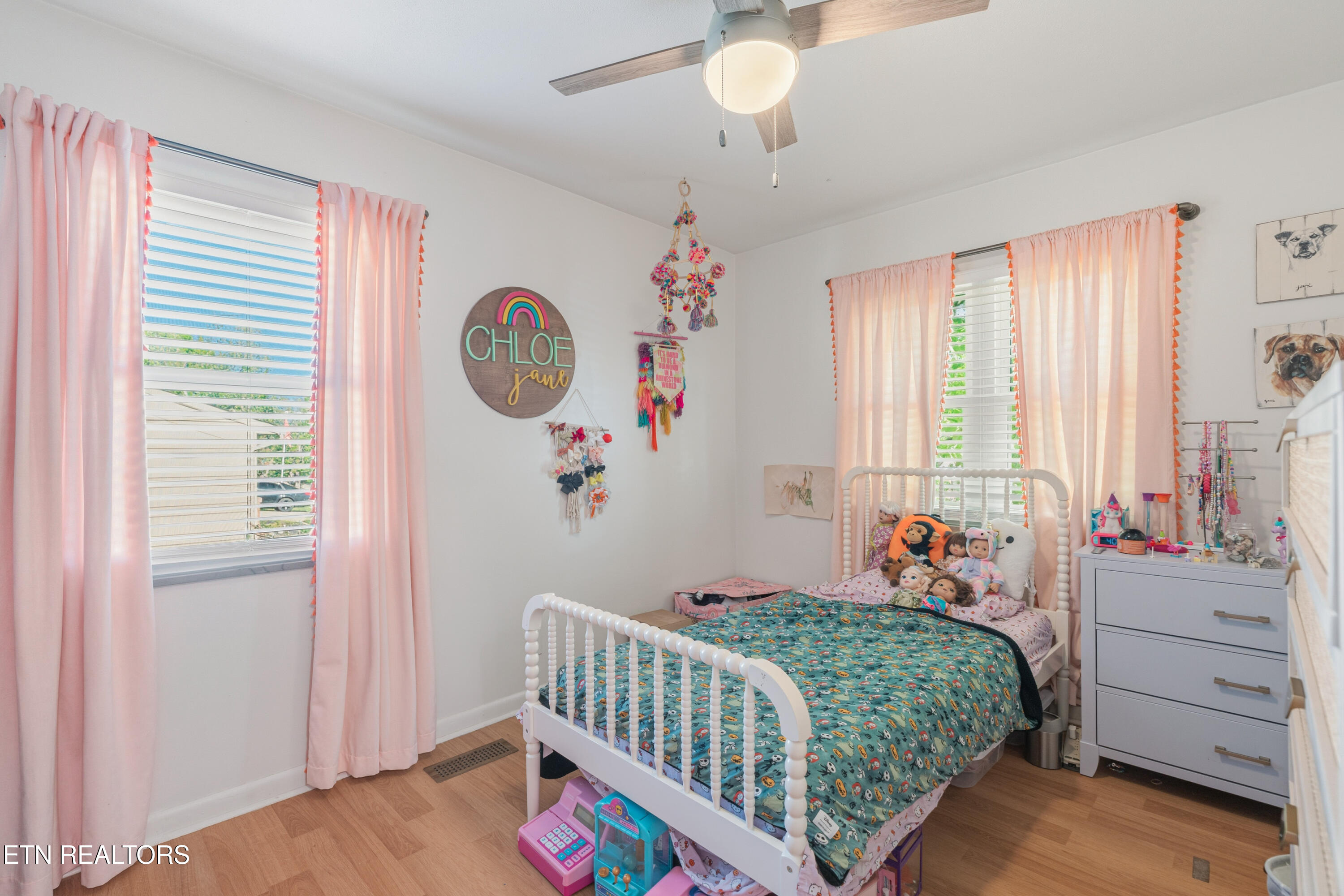 2001 Radiance Drive Knoxville TN 37912