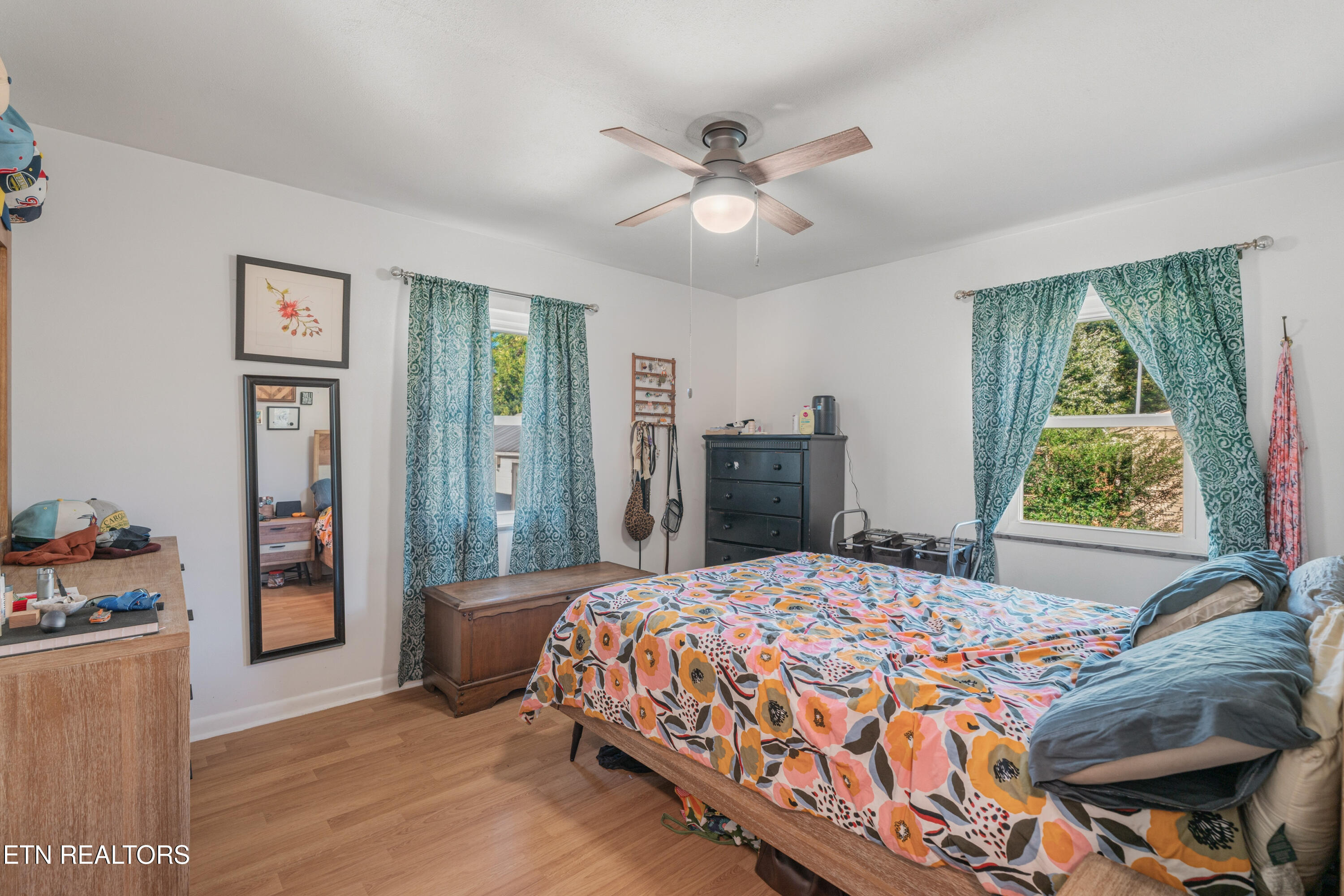 2001 Radiance Drive Knoxville TN 37912