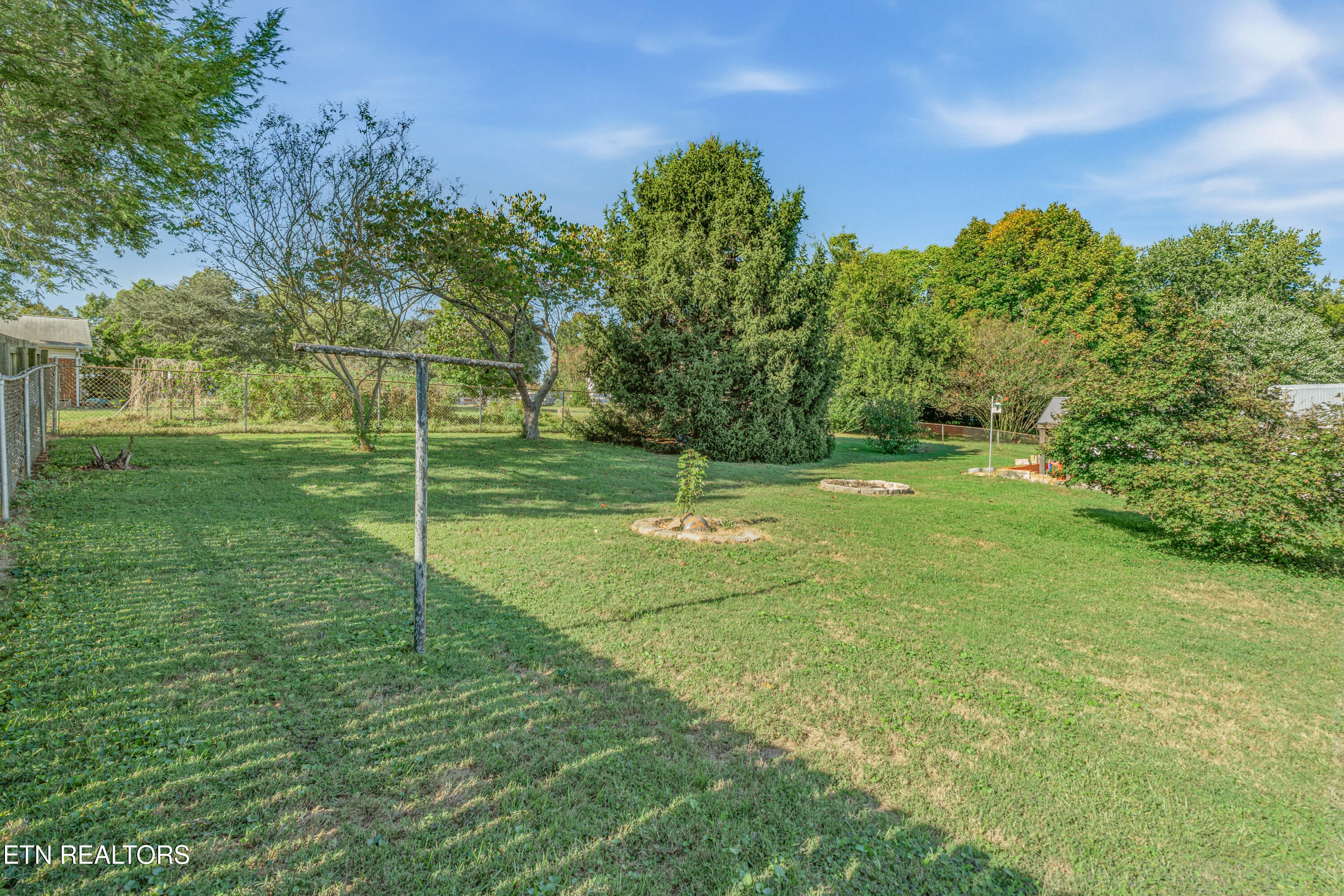 2001 Radiance Drive Knoxville TN 37912