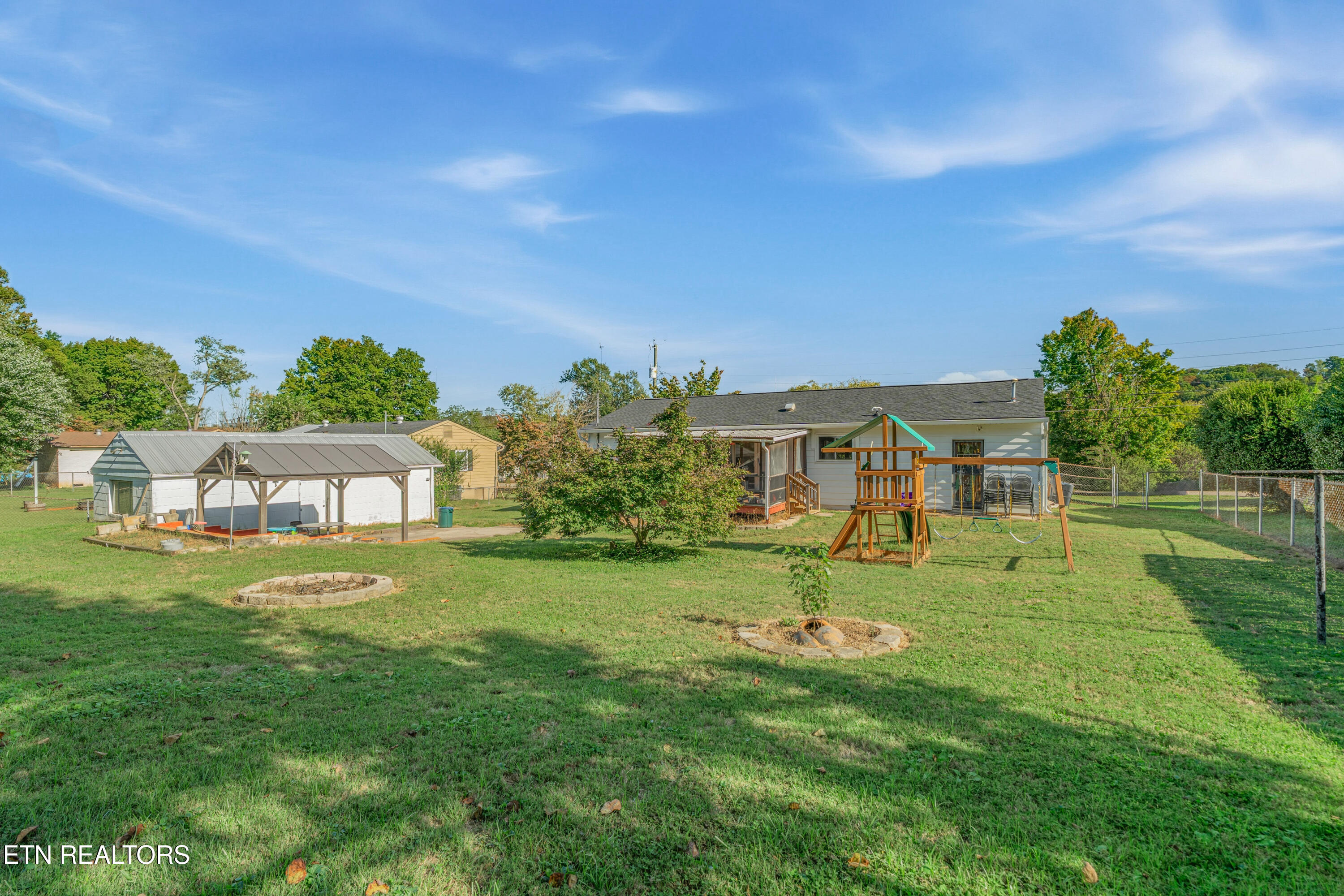 2001 Radiance Drive Knoxville TN 37912