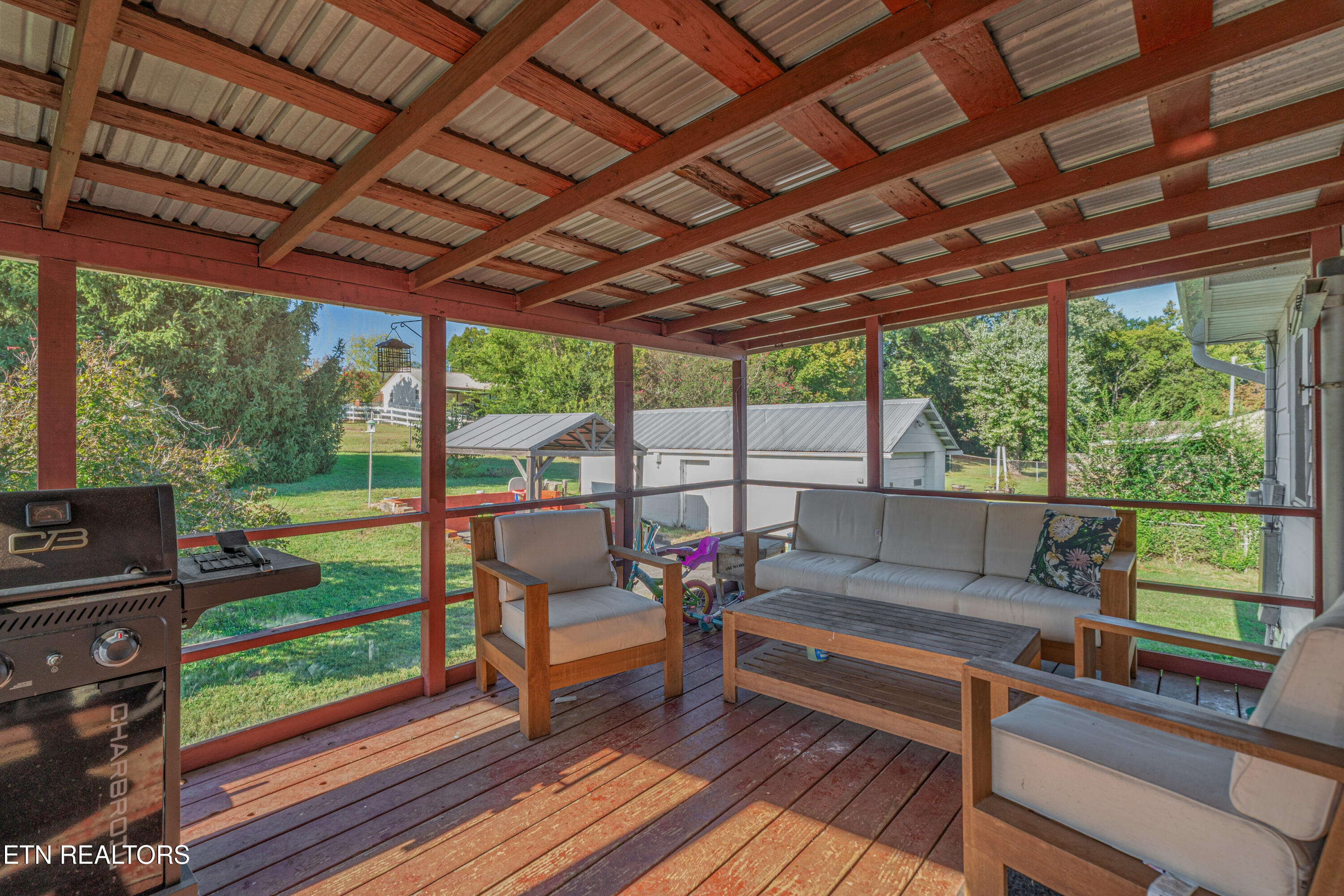 2001 Radiance Drive Knoxville TN 37912