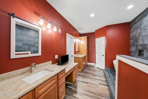 2728 Sweetwater Vonore Road Sweetwater TN 37874