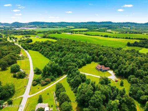 2728 Sweetwater Vonore Road Sweetwater TN 37874