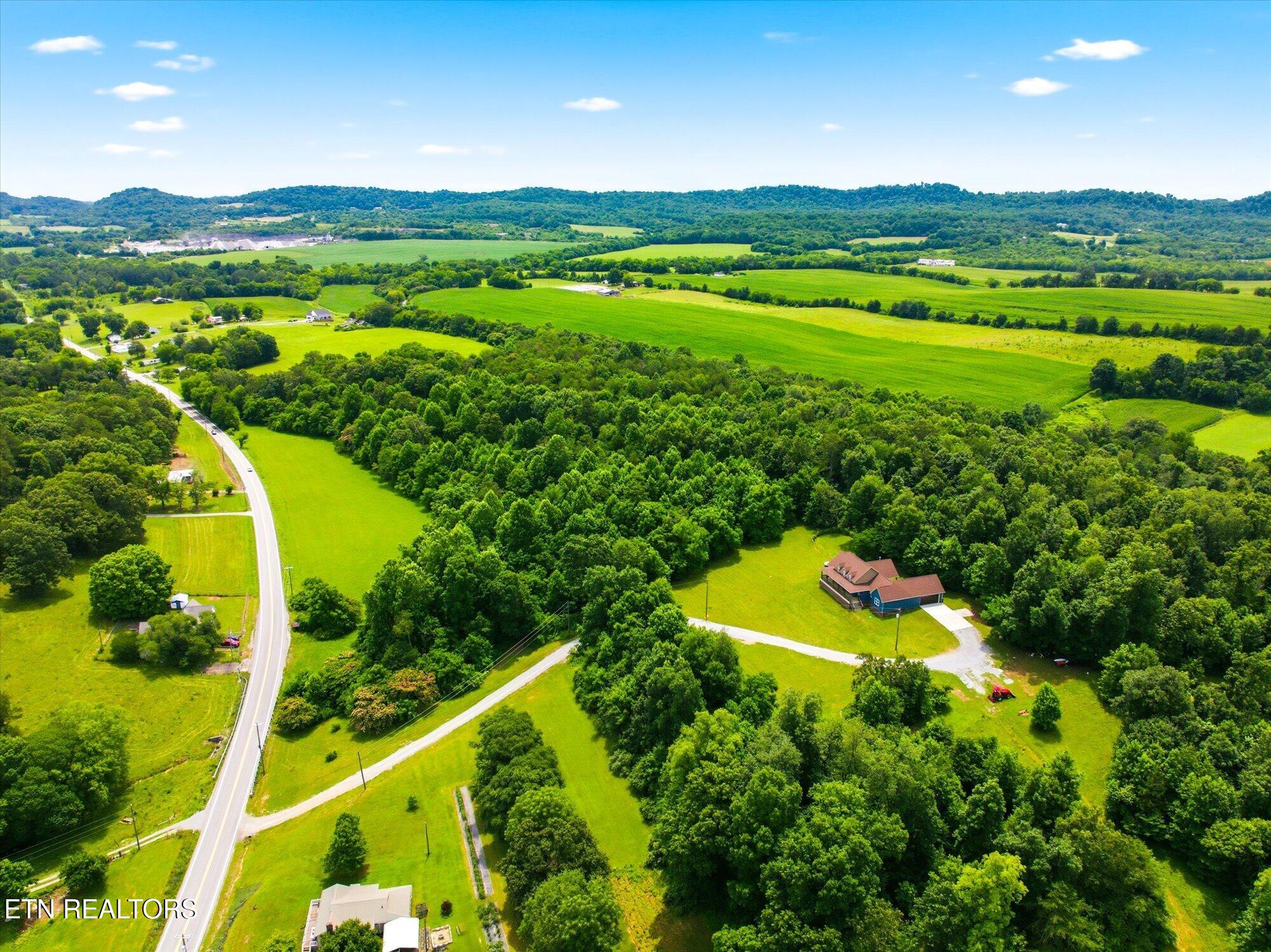 2728 Sweetwater Vonore Road Sweetwater TN 37874
