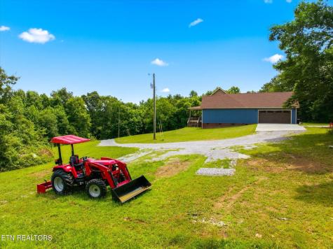2728 Sweetwater Vonore Road Sweetwater TN 37874