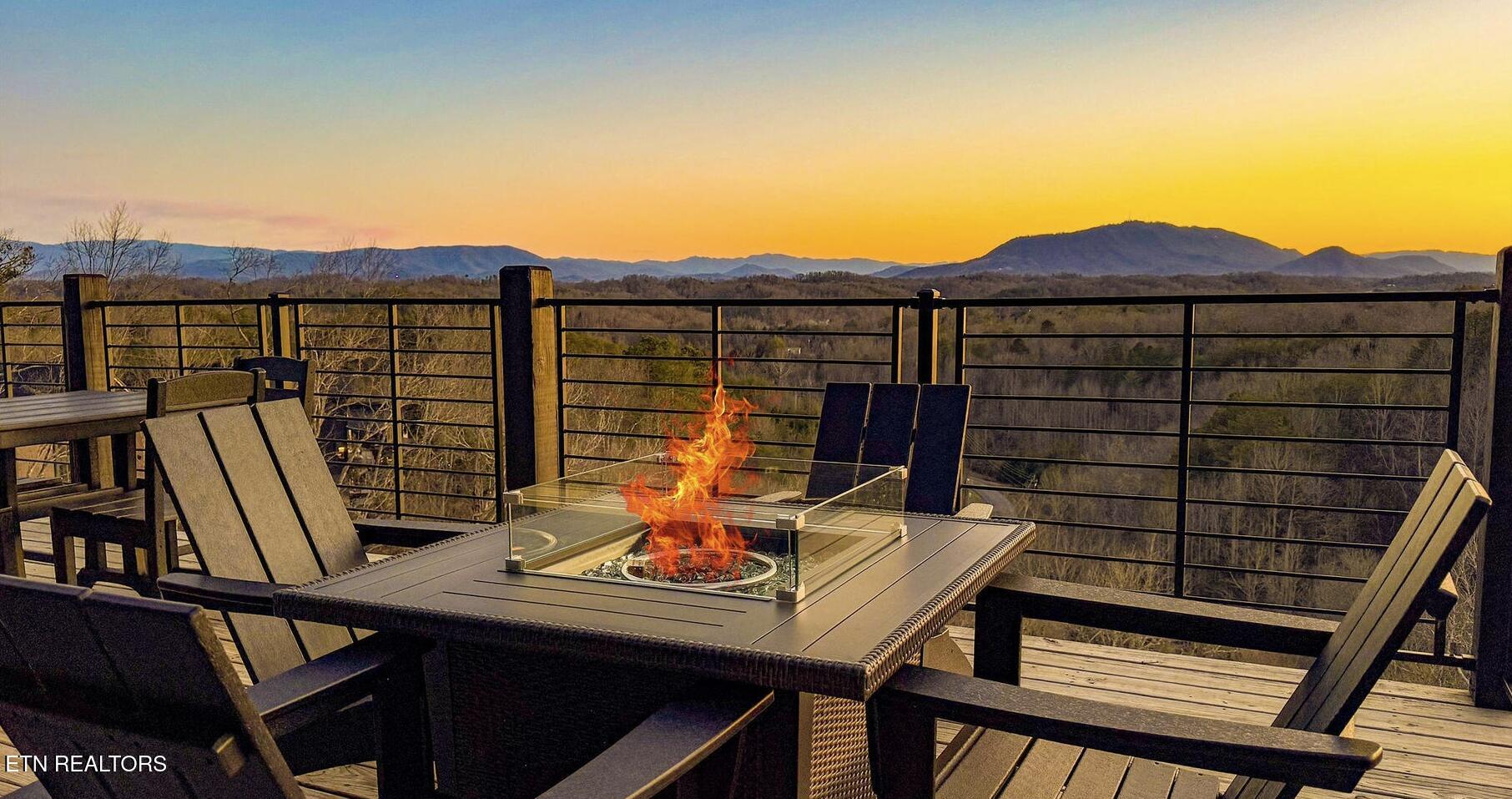 409 Compass Point Way Sevierville TN 37876