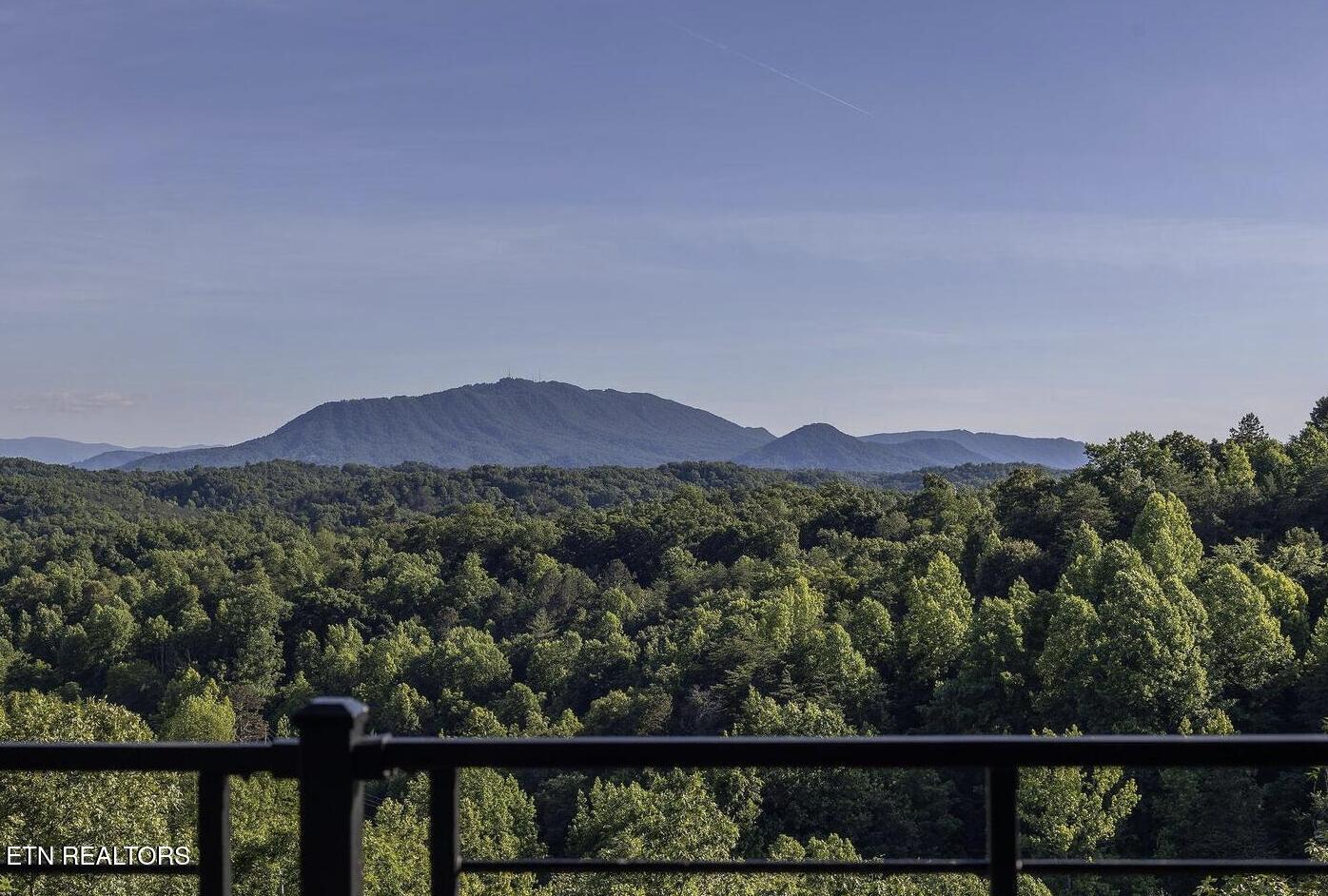 409 Compass Point Way Sevierville TN 37876