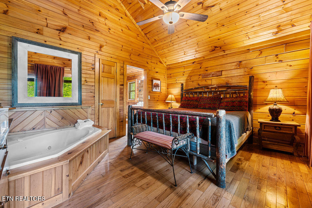 614 Hillbilly Haven Way Gatlinburg TN 37738