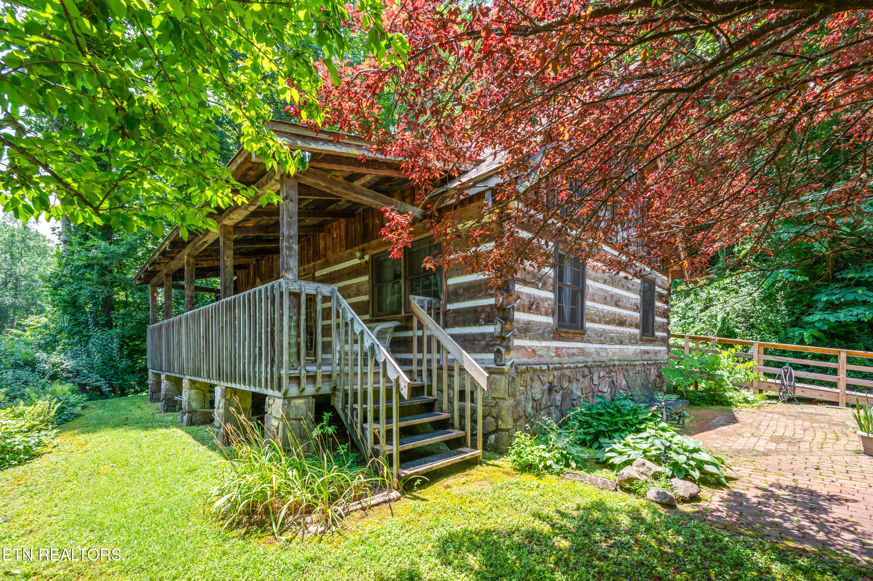 727 Hidden Valley Road Gatlinburg TN 37738