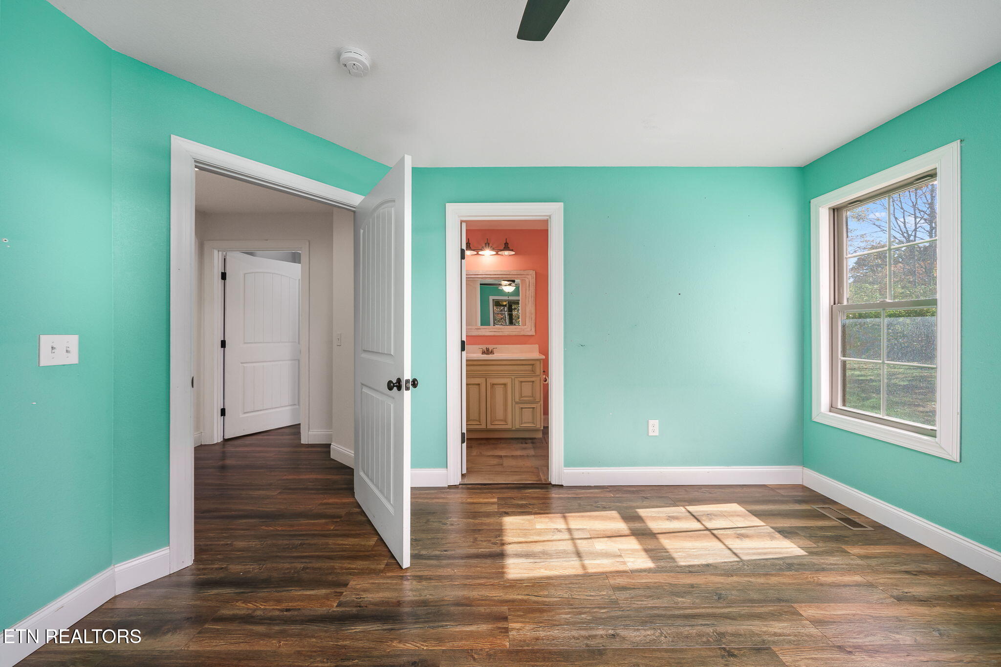 1112 Gray Eagle Drive Crossville TN 38572