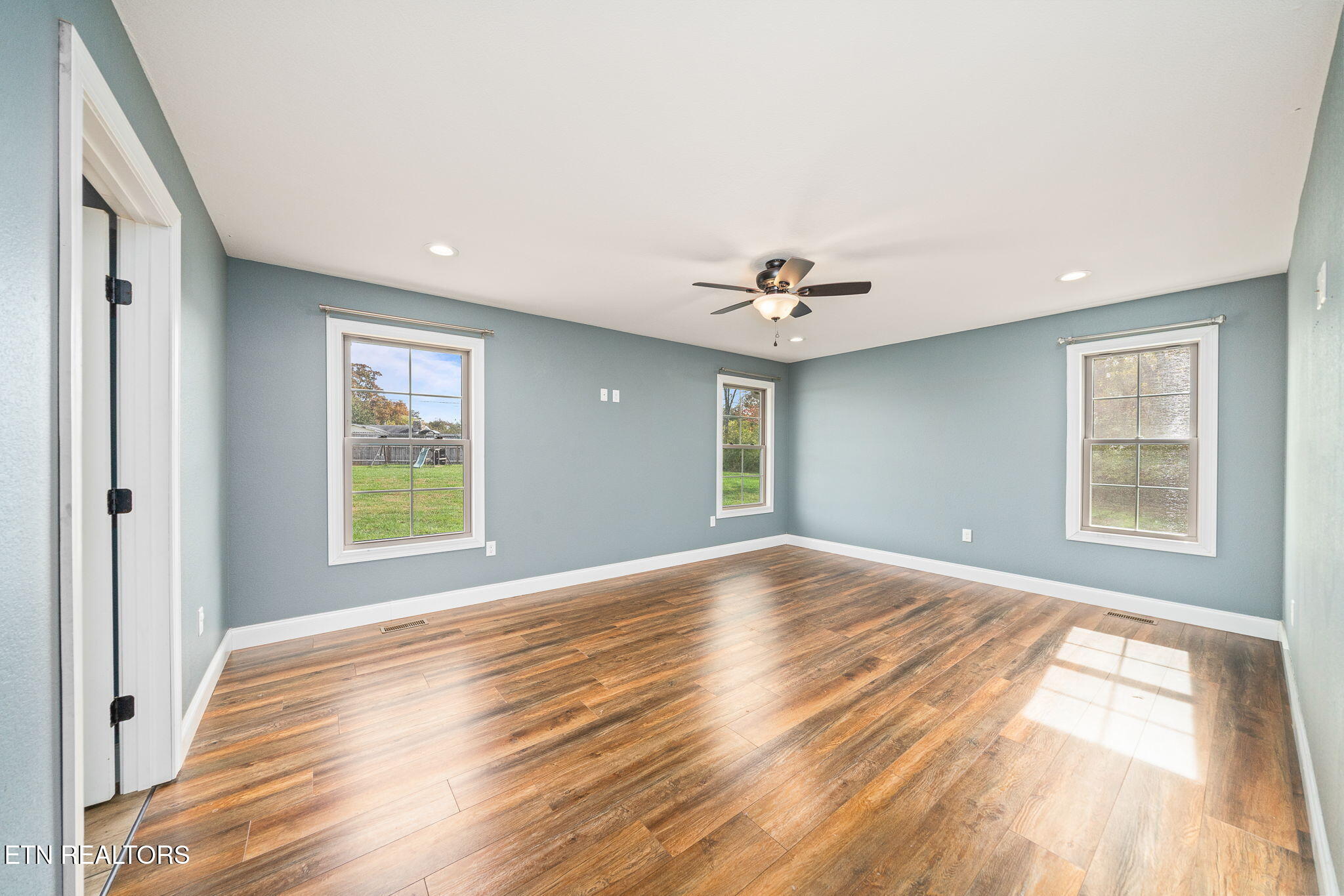 1112 Gray Eagle Drive Crossville TN 38572