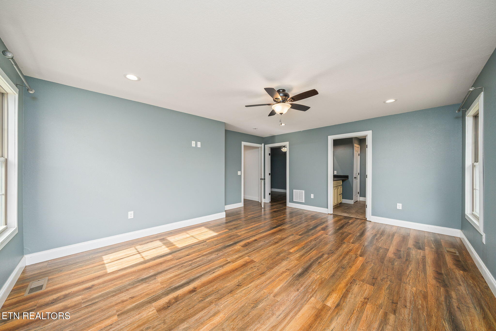 1112 Gray Eagle Drive Crossville TN 38572