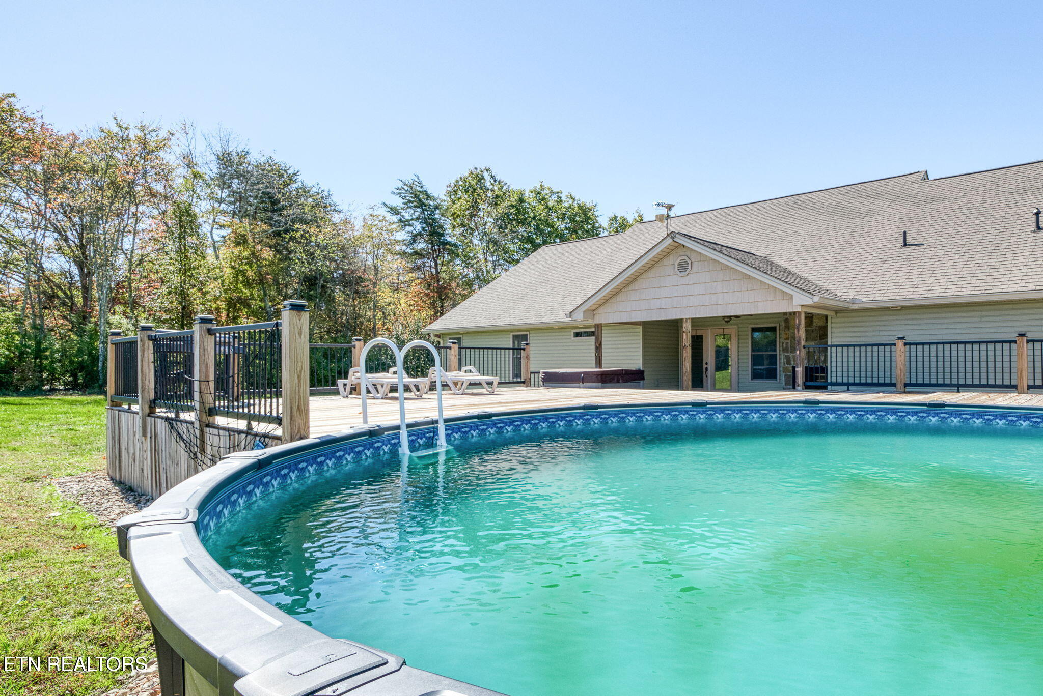 1112 Gray Eagle Drive Crossville TN 38572