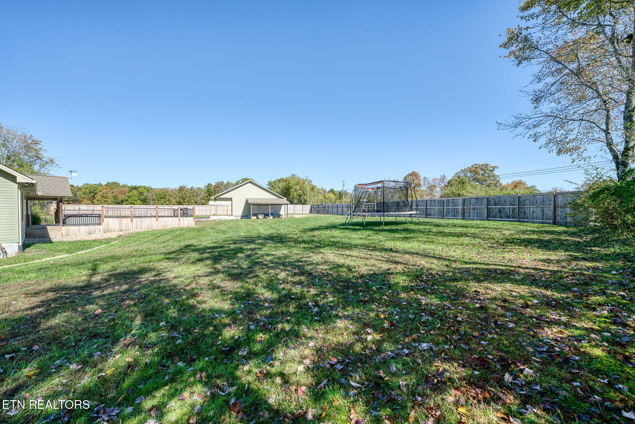 1112 Gray Eagle Drive Crossville TN 38572