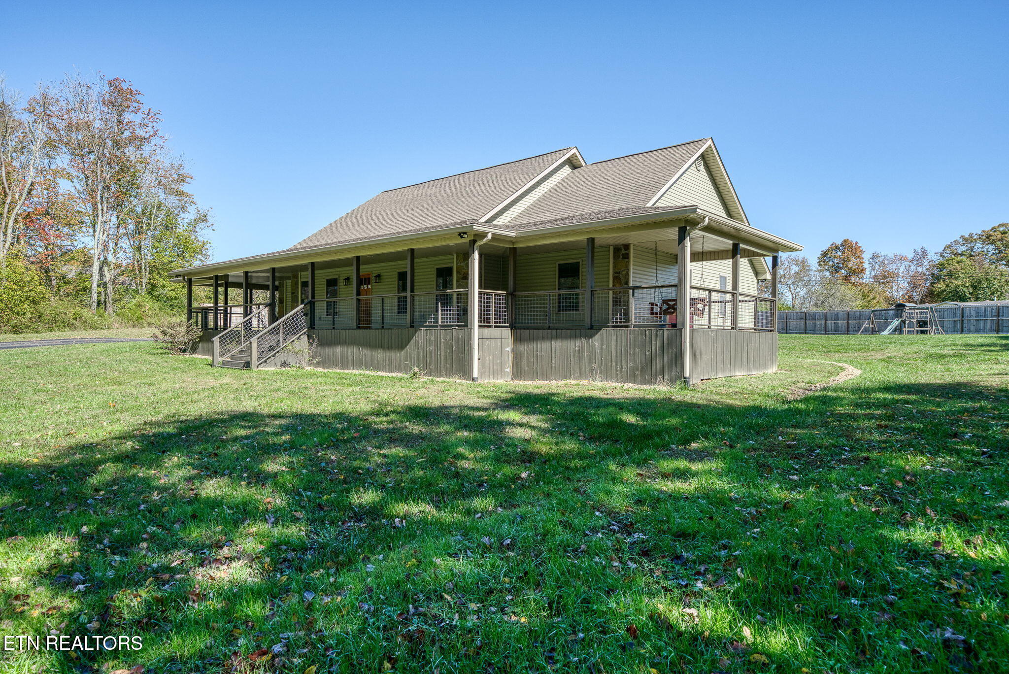 1112 Gray Eagle Drive Crossville TN 38572