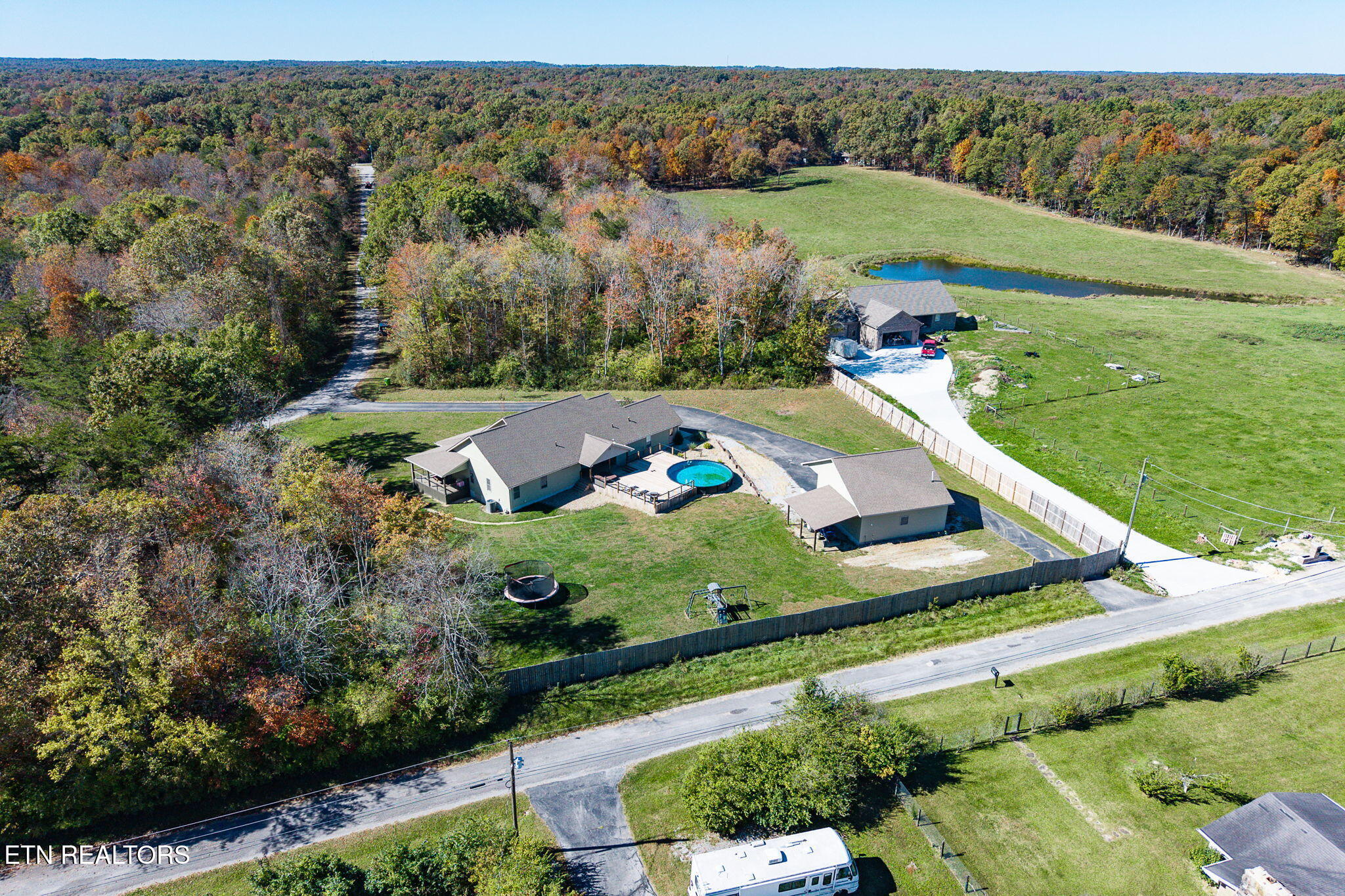 1112 Gray Eagle Drive Crossville TN 38572