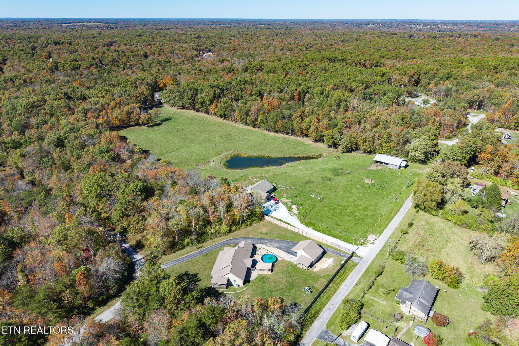 1112 Gray Eagle Drive Crossville TN 38572