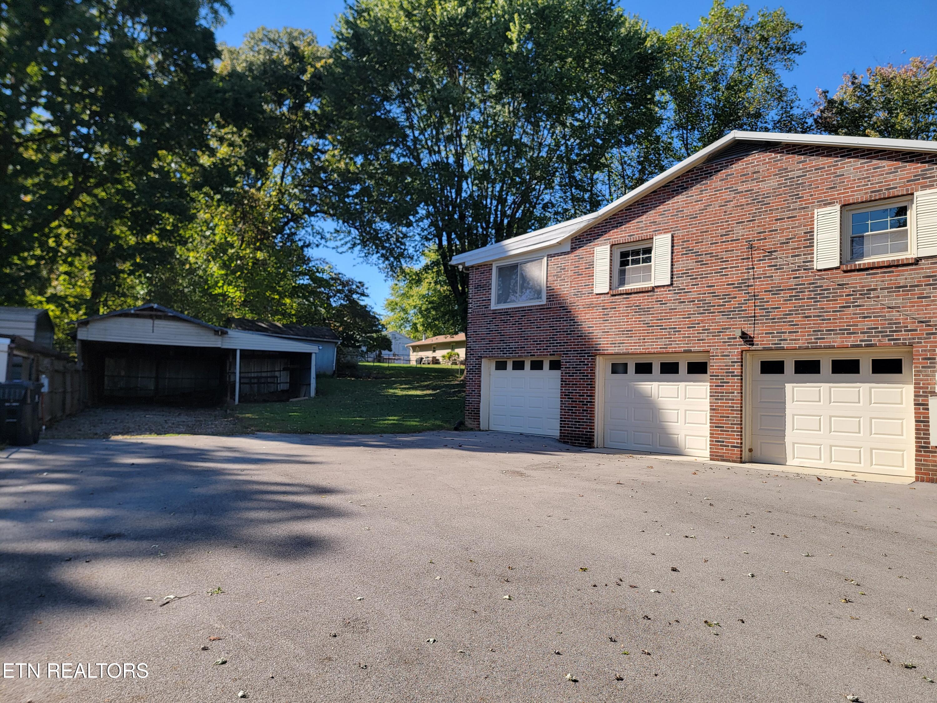 6206 Lilywood Lane Knoxville TN 37921