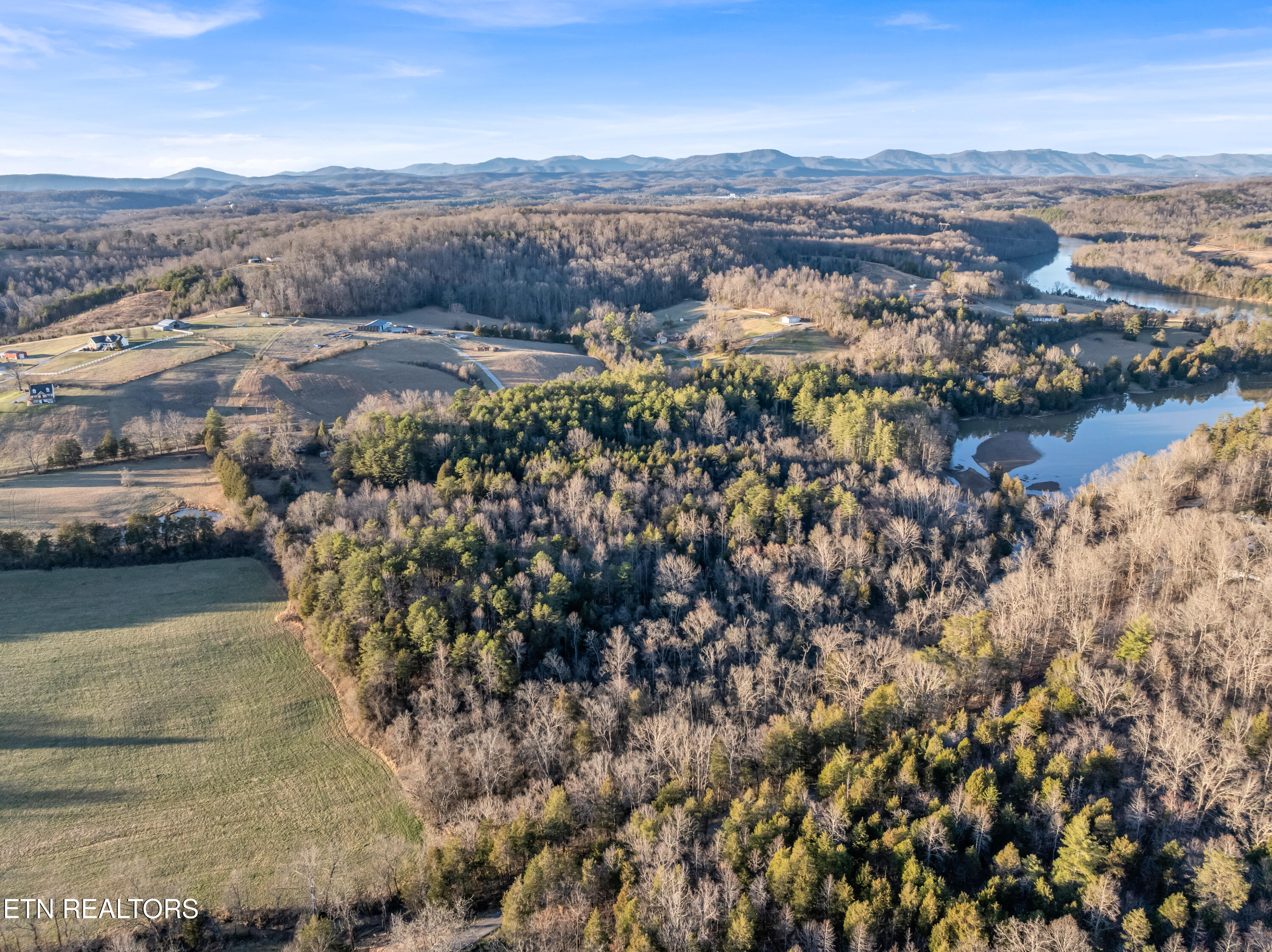 142 Fiddlers Lane Kingston TN 37763