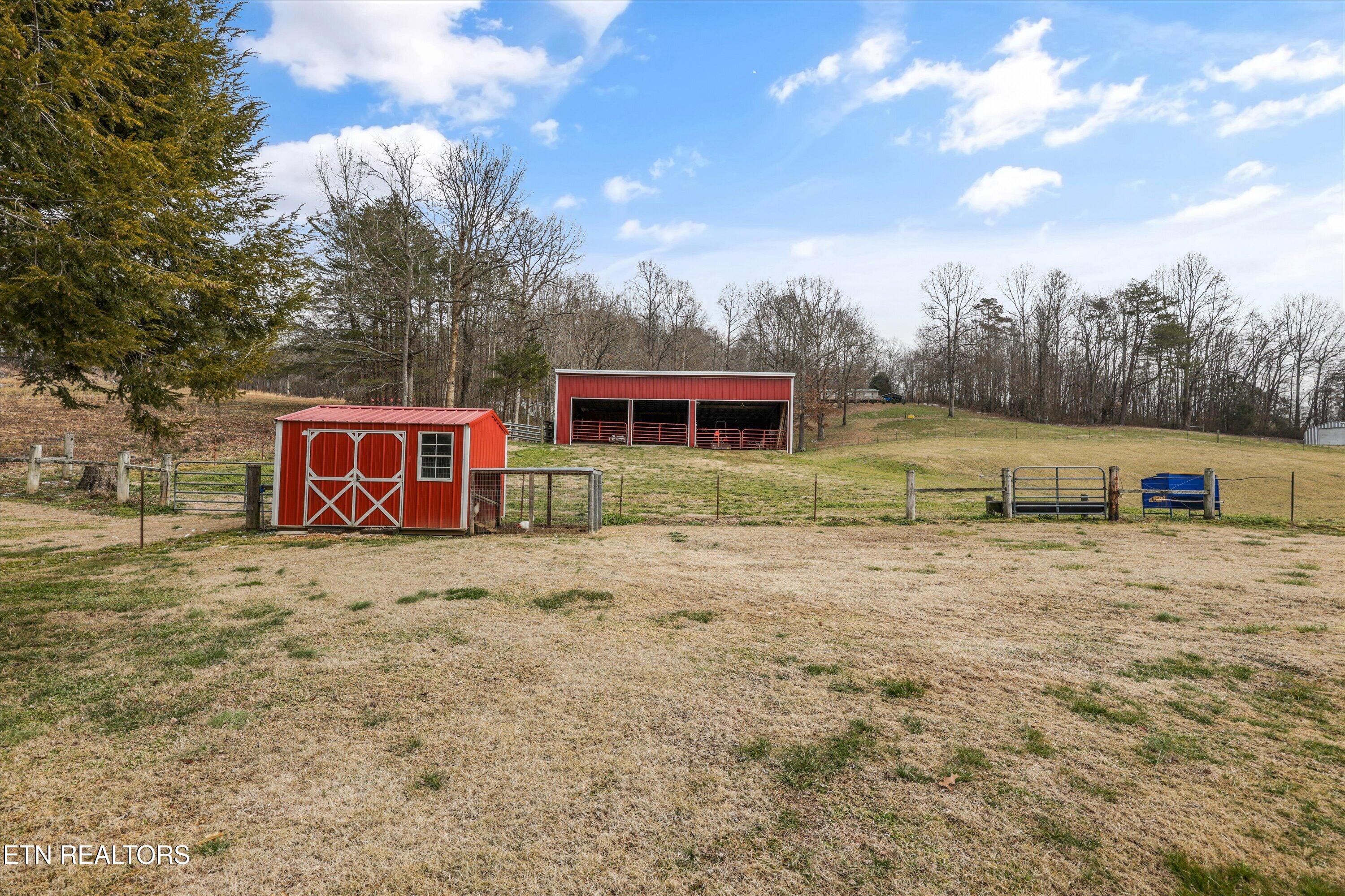 812 New Clear Branch Road Rocky Top TN 37769