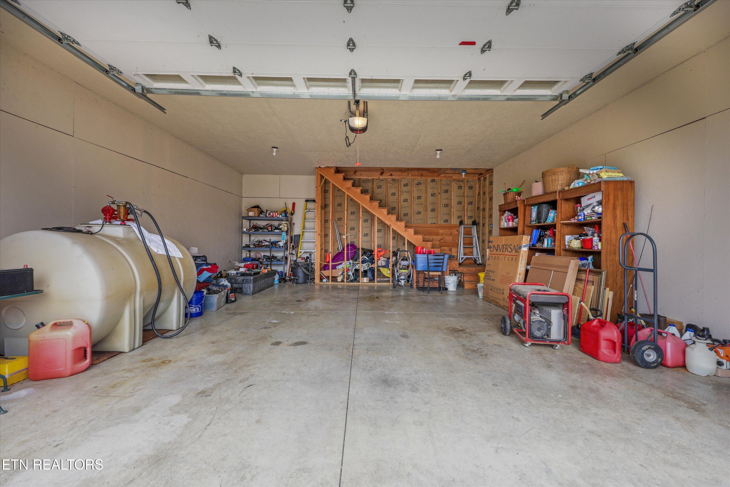 812 New Clear Branch Road Rocky Top TN 37769