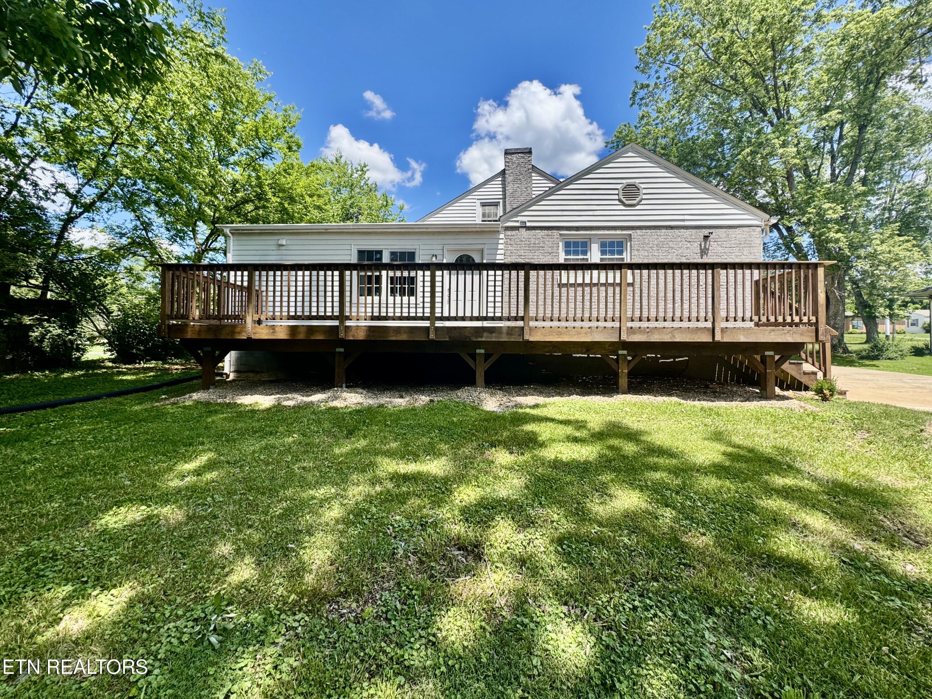 1916 Fair Drive Knoxville TN 37918