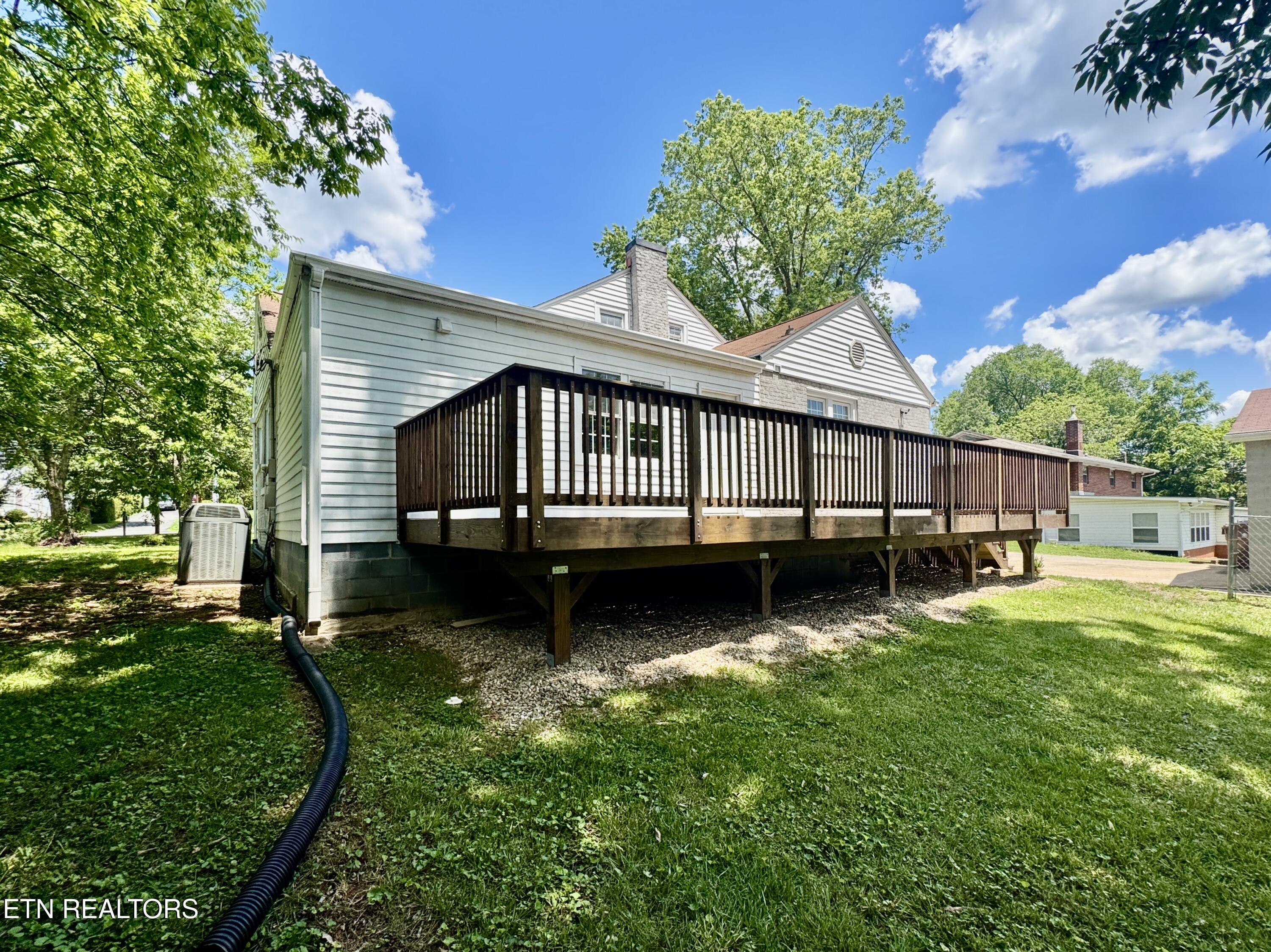 1916 Fair Drive Knoxville TN 37918