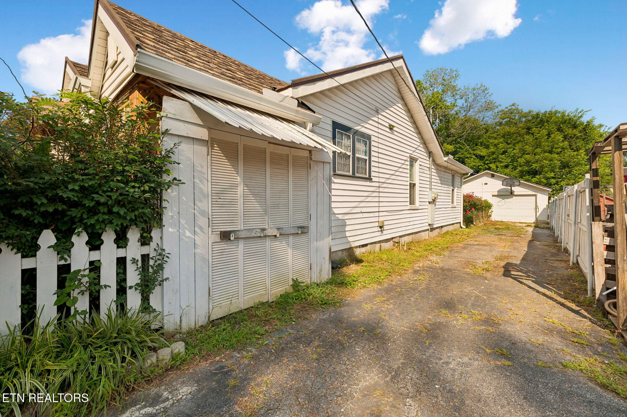 1519 Waterhouse Street Chattanooga TN 37412