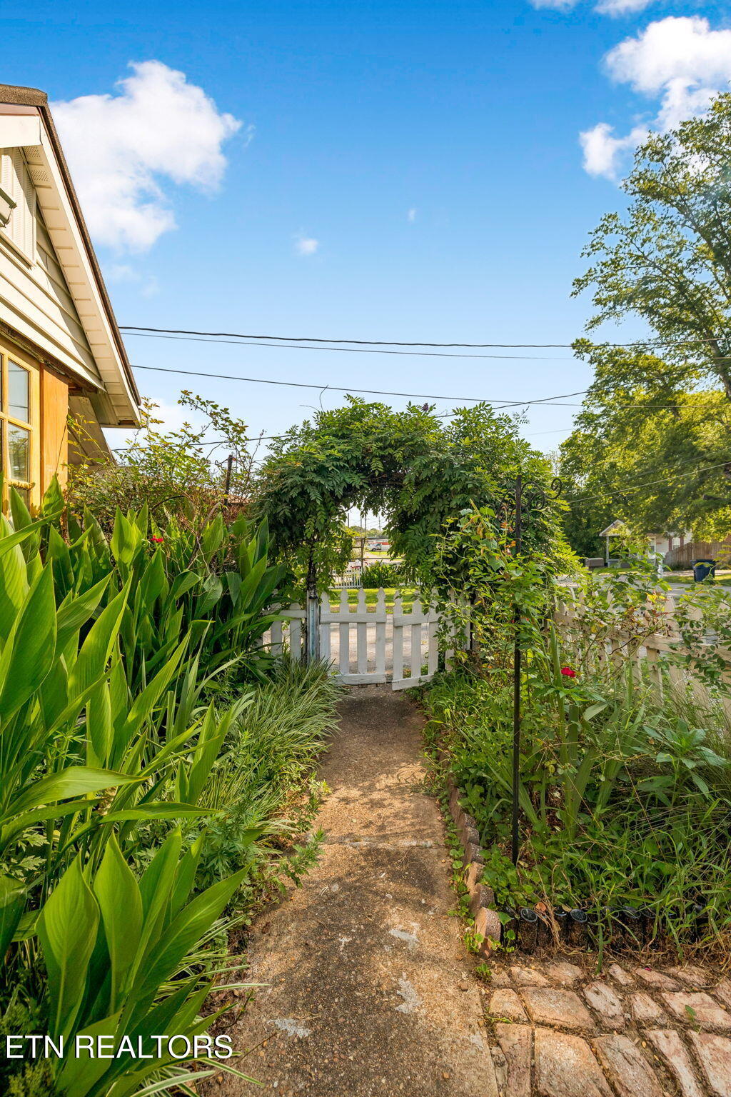 1519 Waterhouse Street Chattanooga TN 37412