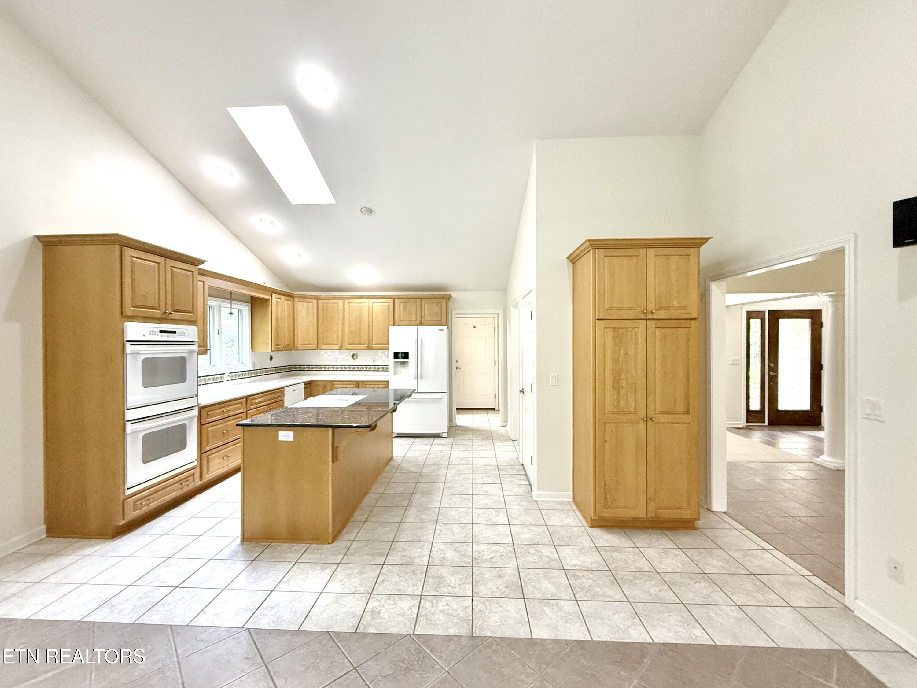 17 Kenwood Court Crossville TN 38558