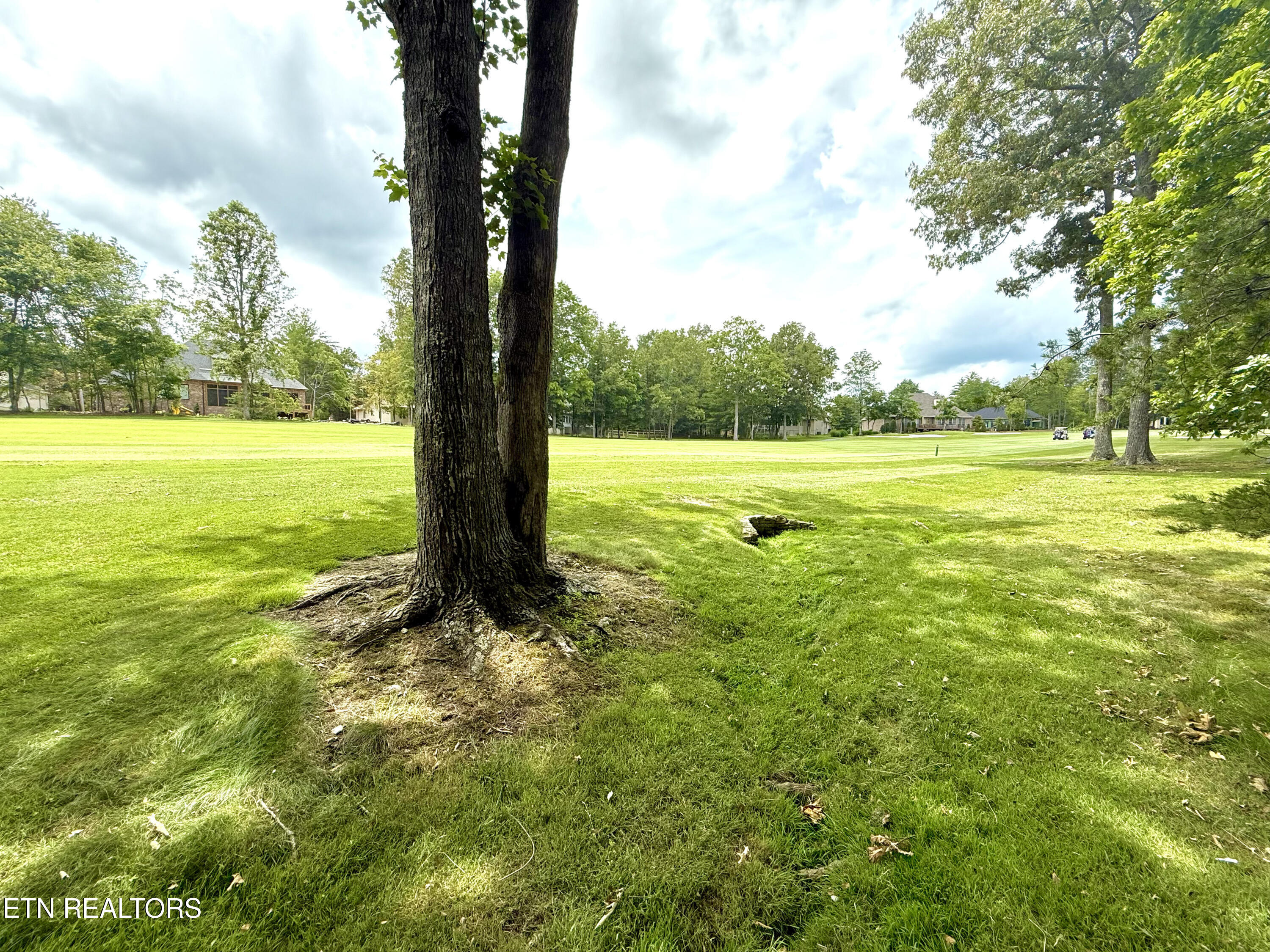 17 Kenwood Court Crossville TN 38558