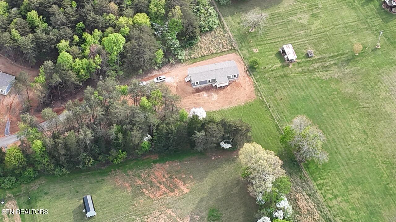 346 Bungalow Drive Dandridge TN 37725