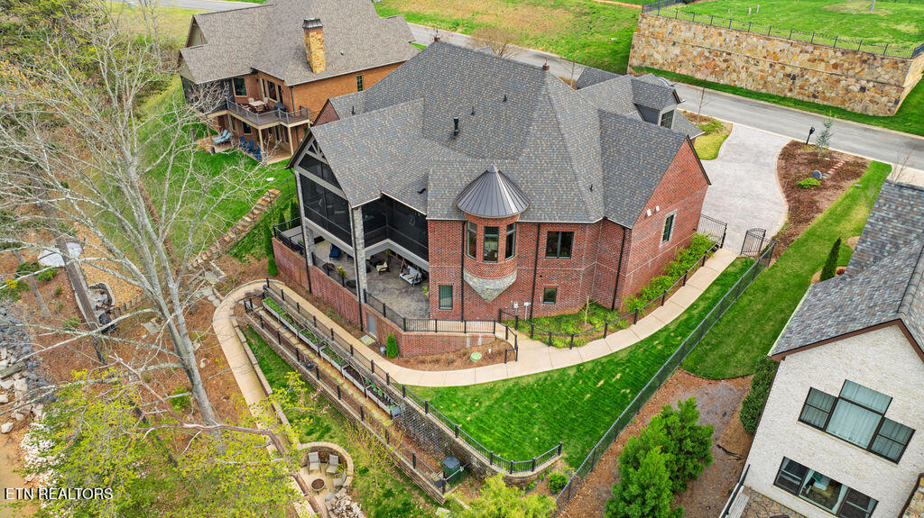 2420 Marina Way Lenoir City TN 37772