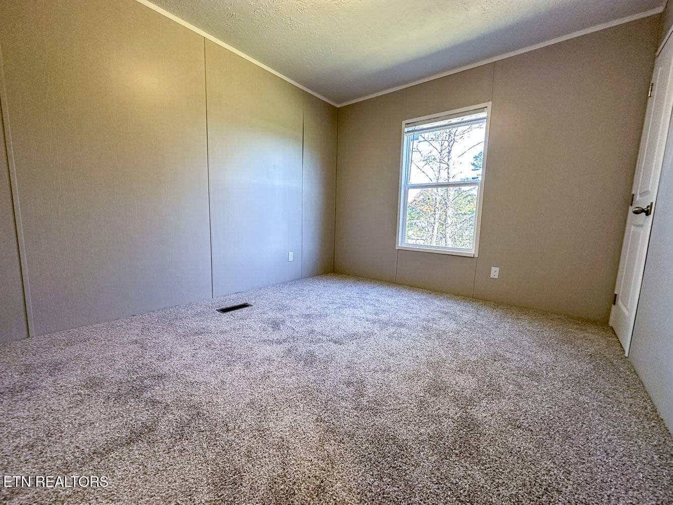 350 Bungalow Drive Dandridge TN 37725