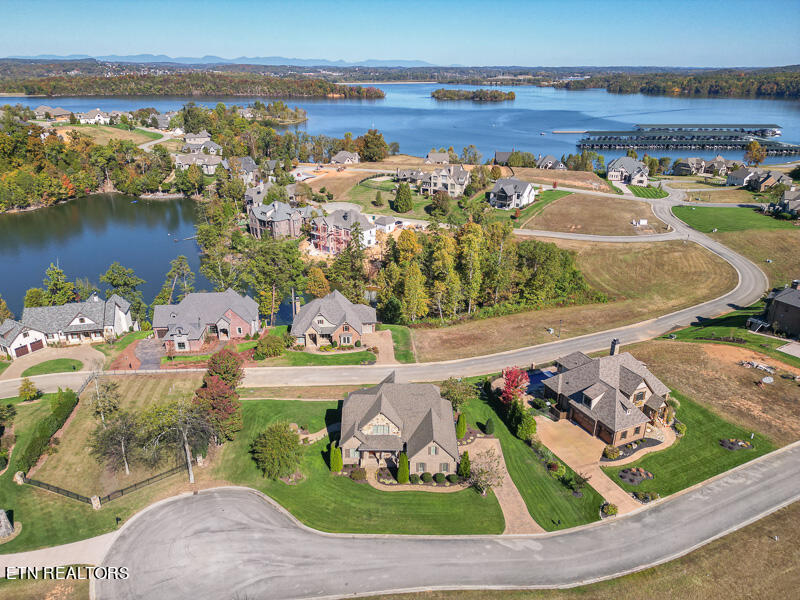 1036 Castaway Lane Lenoir City TN 37772